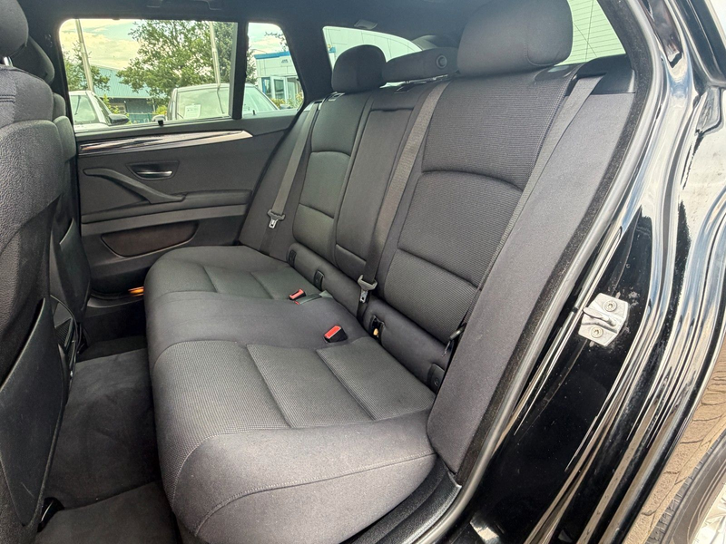 BMW 520 d  5k Touring Xenon 2.Hand — photo 13