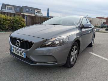 V40 D2 120 Momentum VO:556
