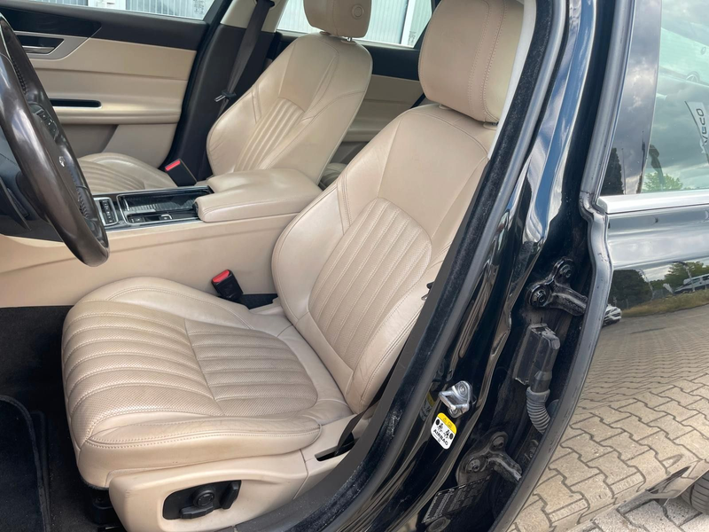 Jaguar XF Portfolio 3.0D/S-Heft/Garantie — photo 9