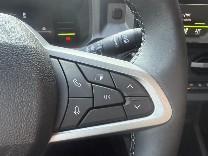 Dacia Duster 1.8 hybrid 155 limited edition Camera | Navigatie — photo 13