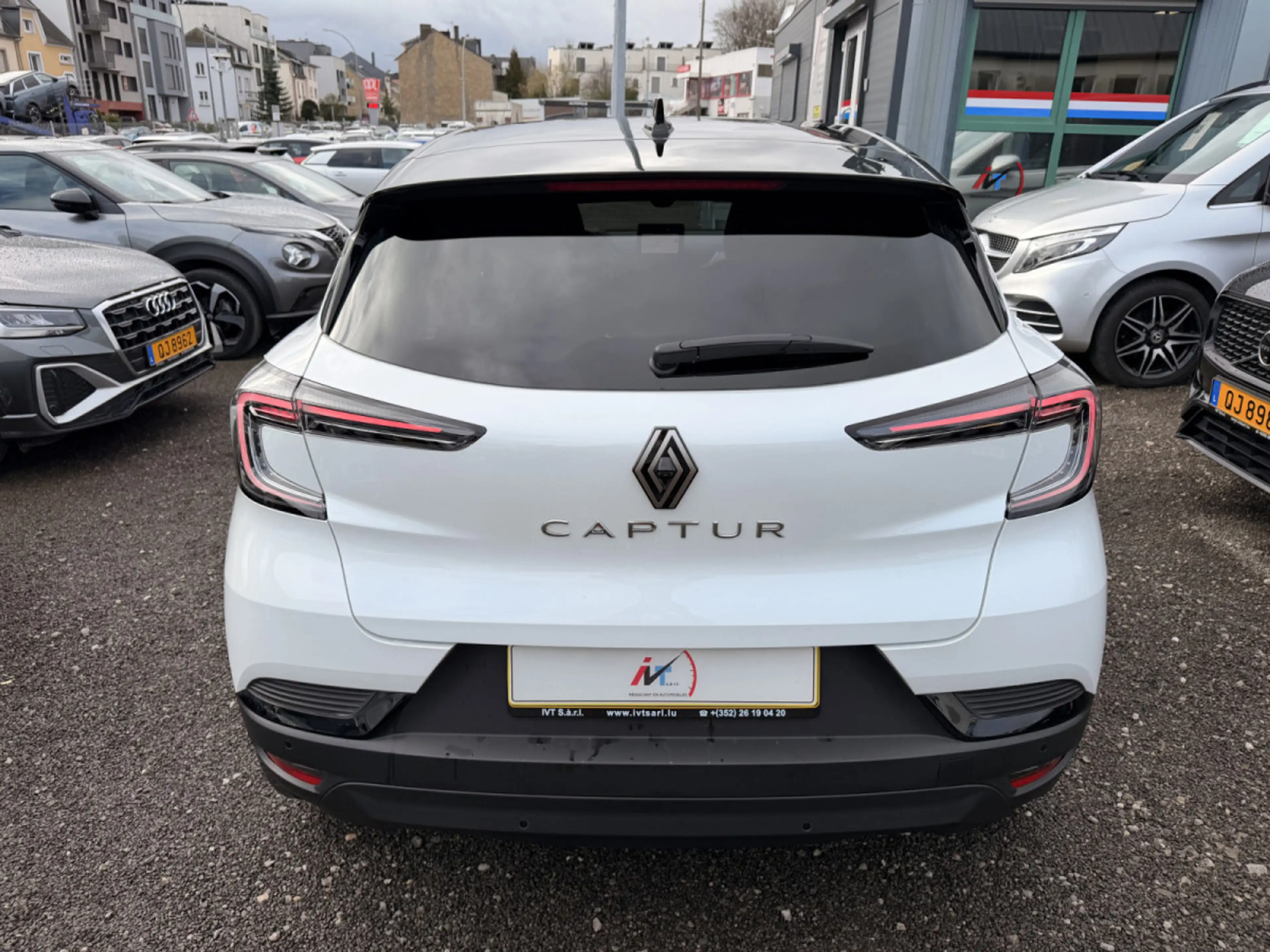 Renault Captur 1.3 Tce 140 Mild Hybrid Techno EDC — photo 4