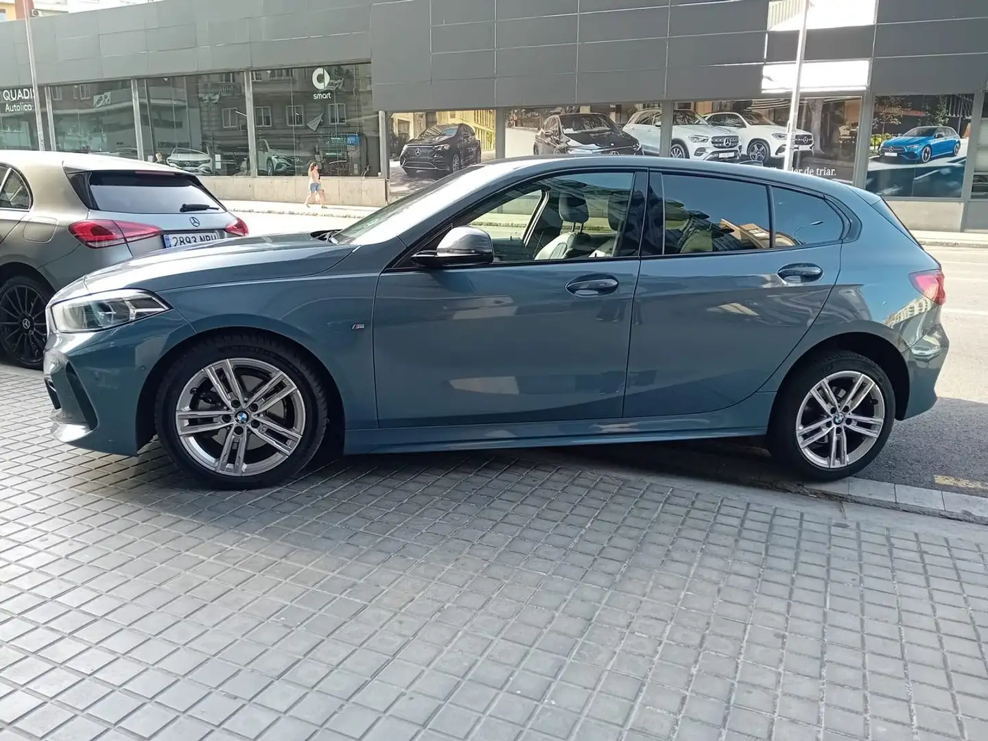 BMW 120 120dA Gris - 1