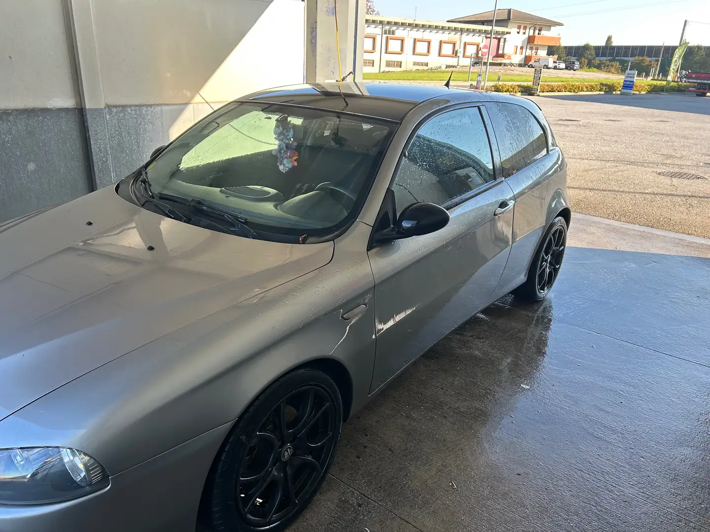 Alfa Romeo 147 147 3p 1.9 jtd BlackLine 120cv Grigio - 1