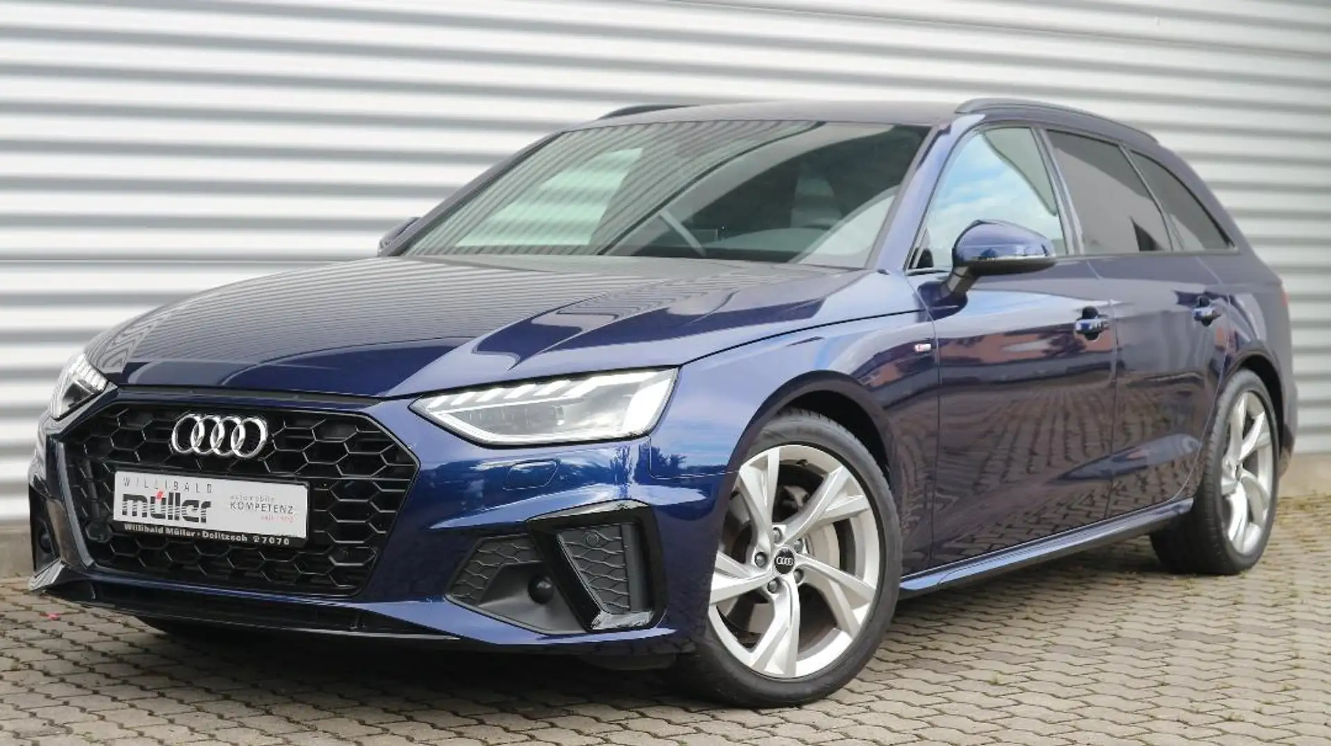 Audi A4 Avant S line Matrix,Massage u.v.m. Blau - 1