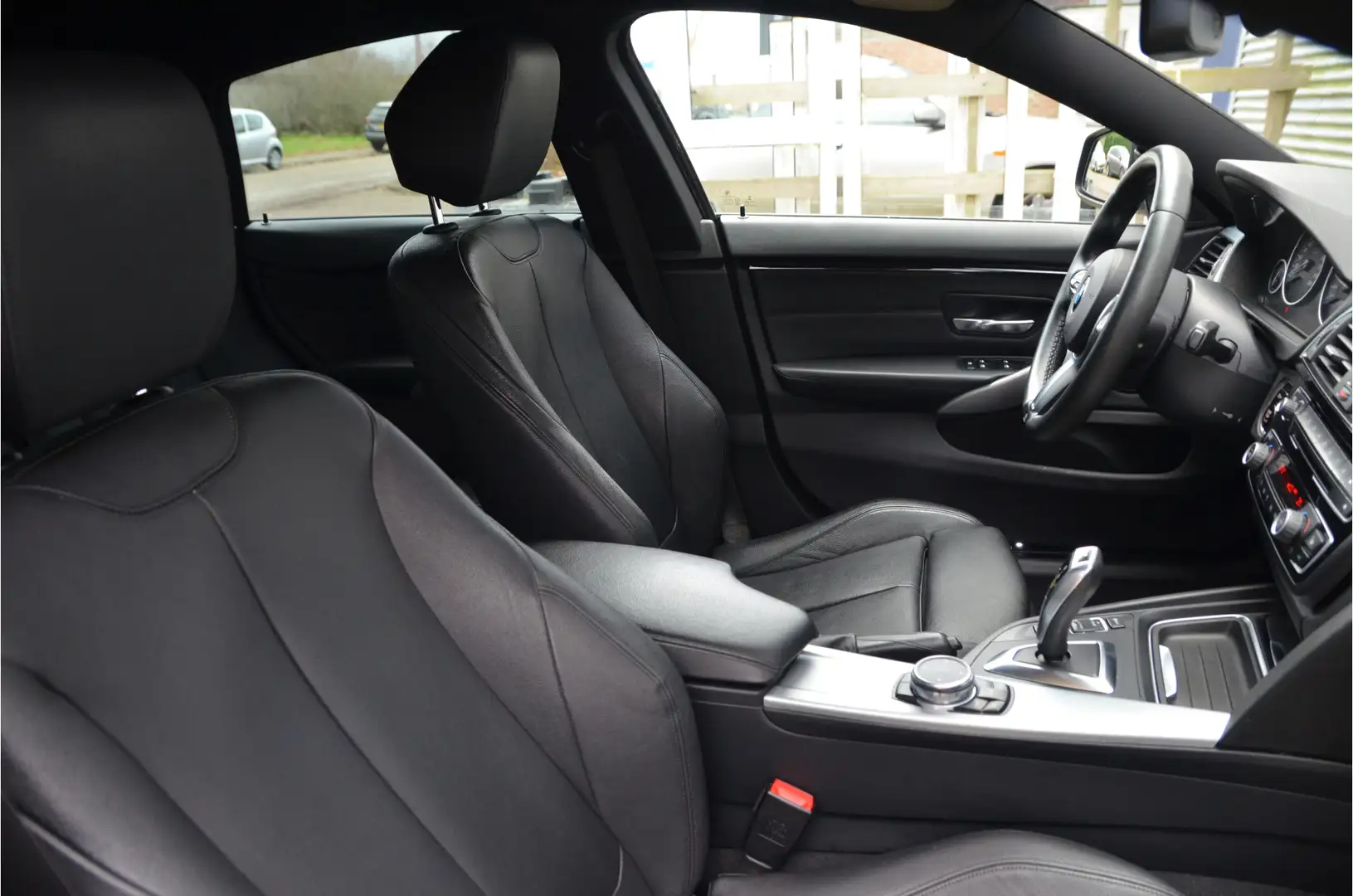 BMW 428 4-serie Gran Coupé 428i High Executive Sport Line, Bleu - 2