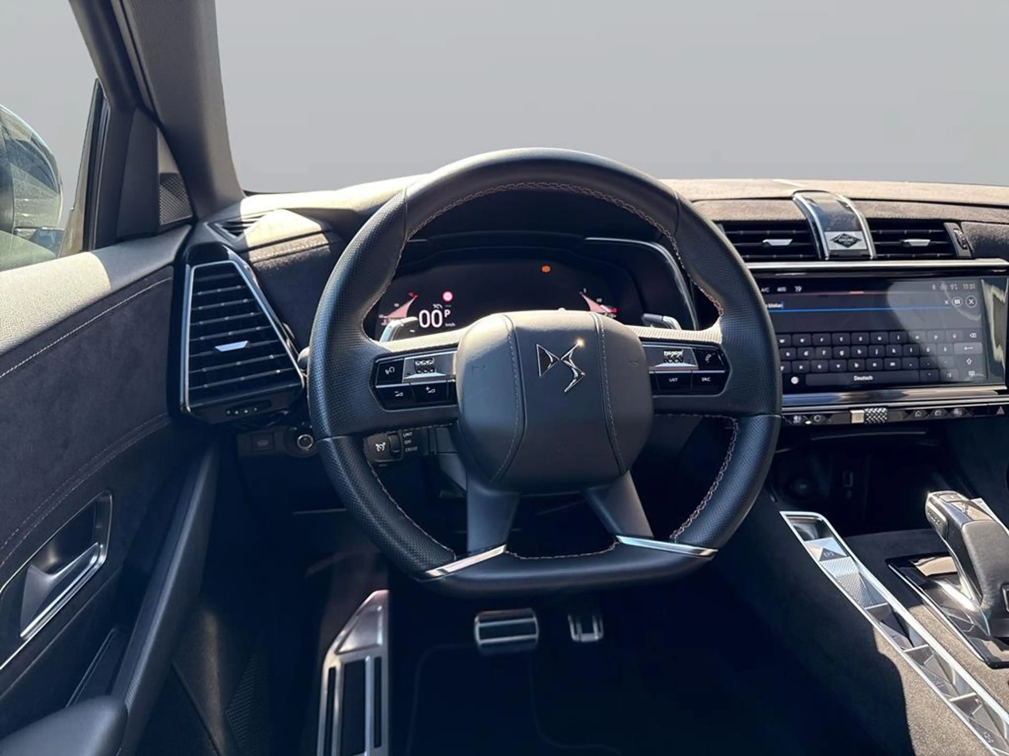 DS Automobiles DS 7 DS 7 PERFORMANCE LINE + BlueHDI 130 — photo 13