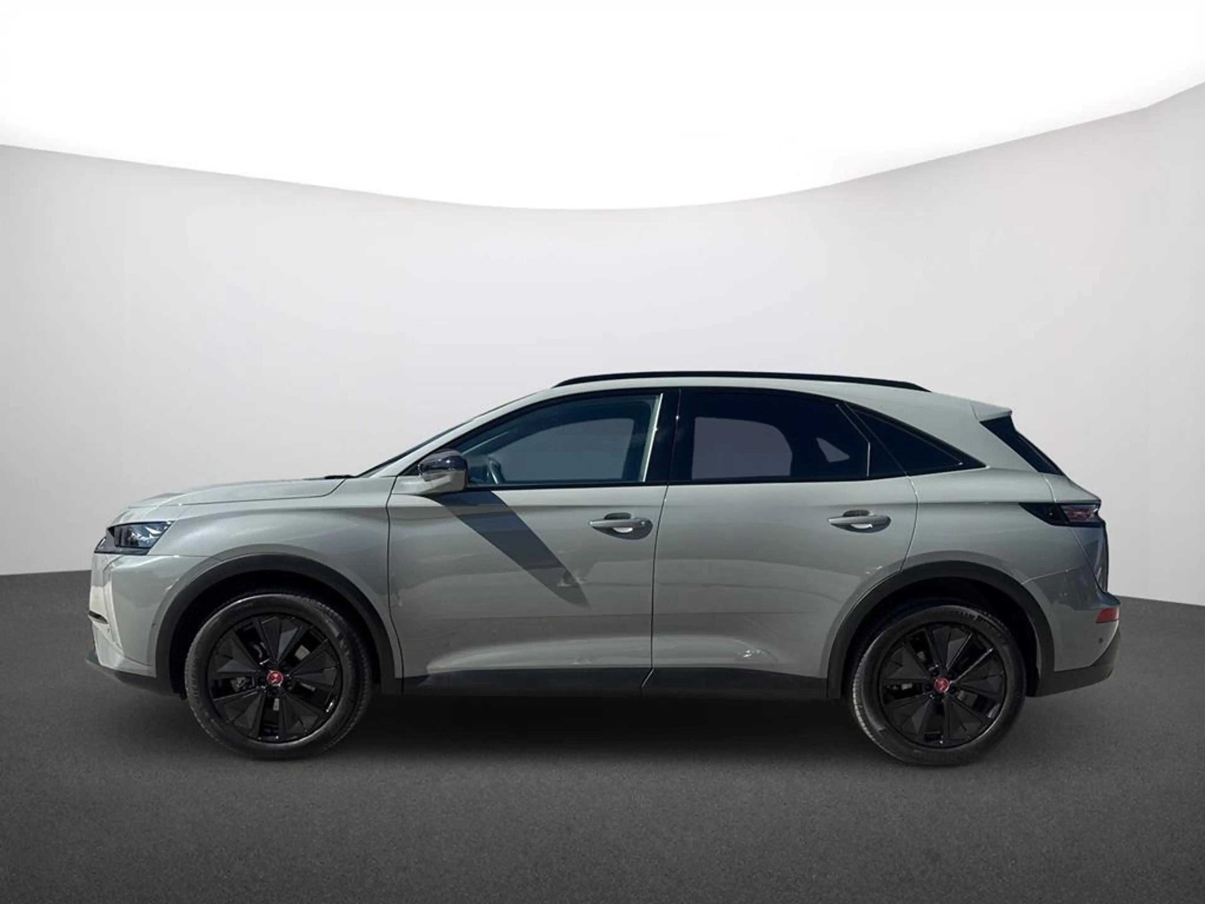 DS Automobiles DS 7 DS 7 PERFORMANCE LINE + BlueHDI 130 — photo 4