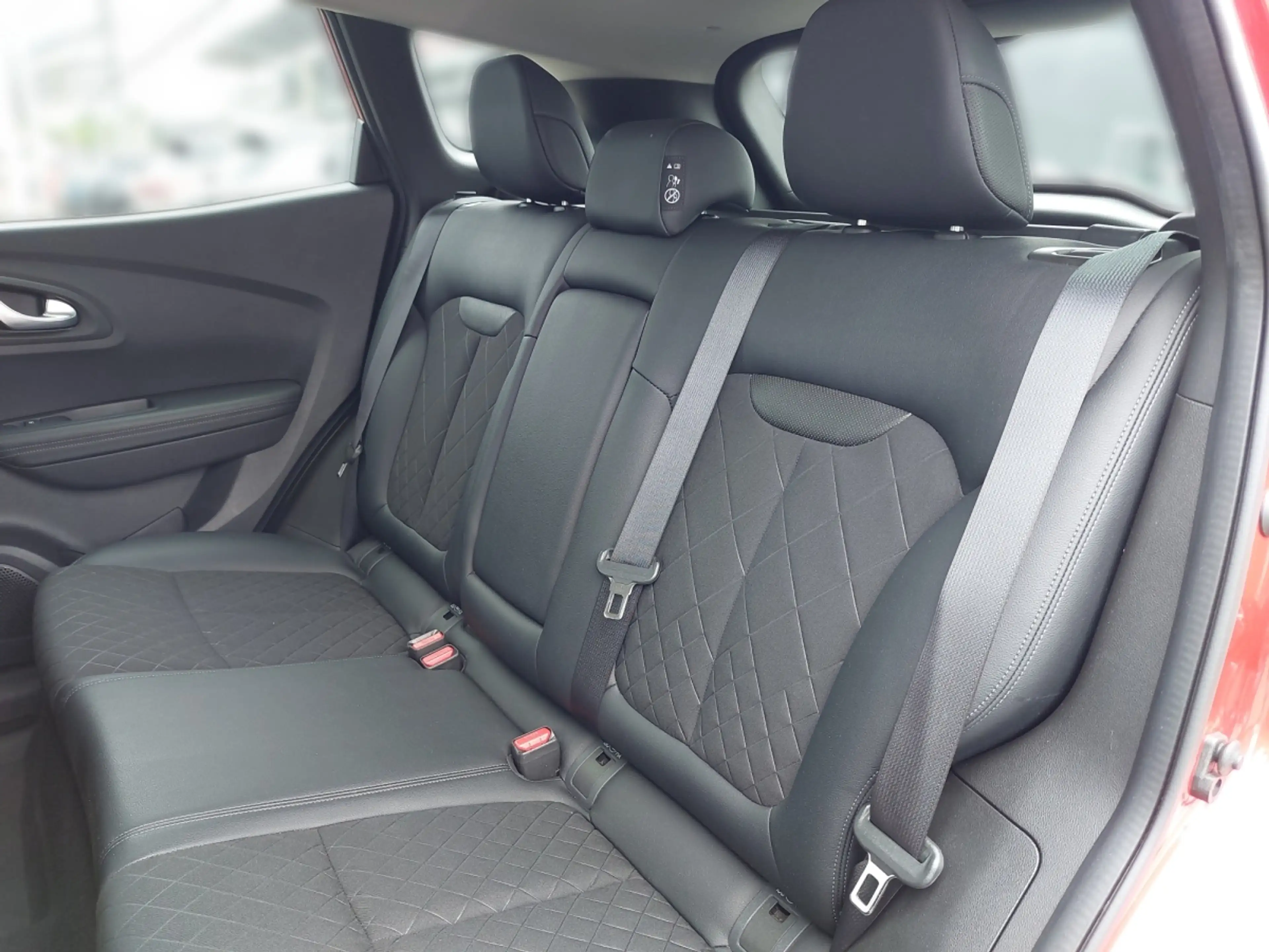 Renault Kadjar Intens TCe 140 PF — photo 10