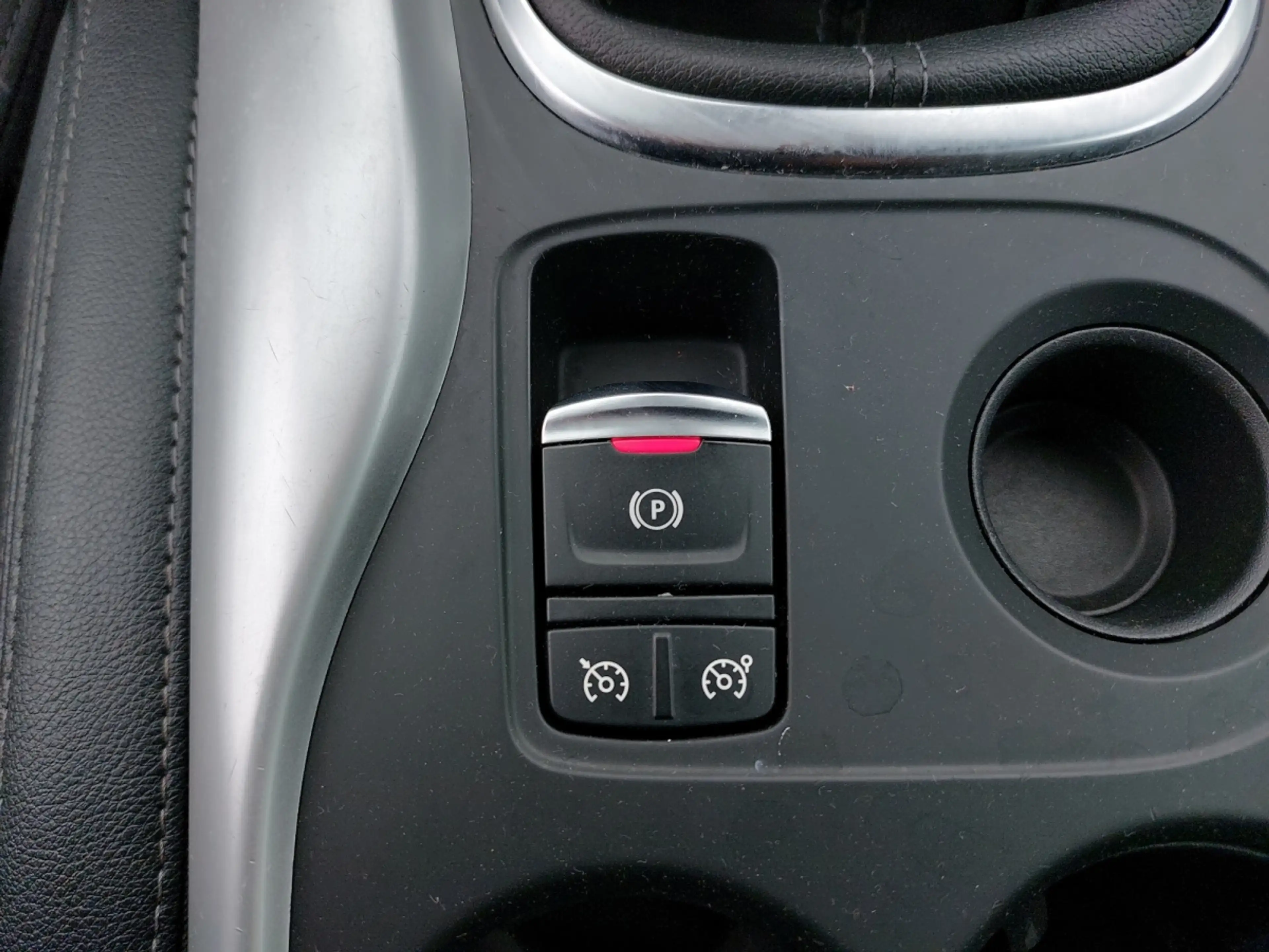 Renault Kadjar Intens TCe 140 PF — photo 15