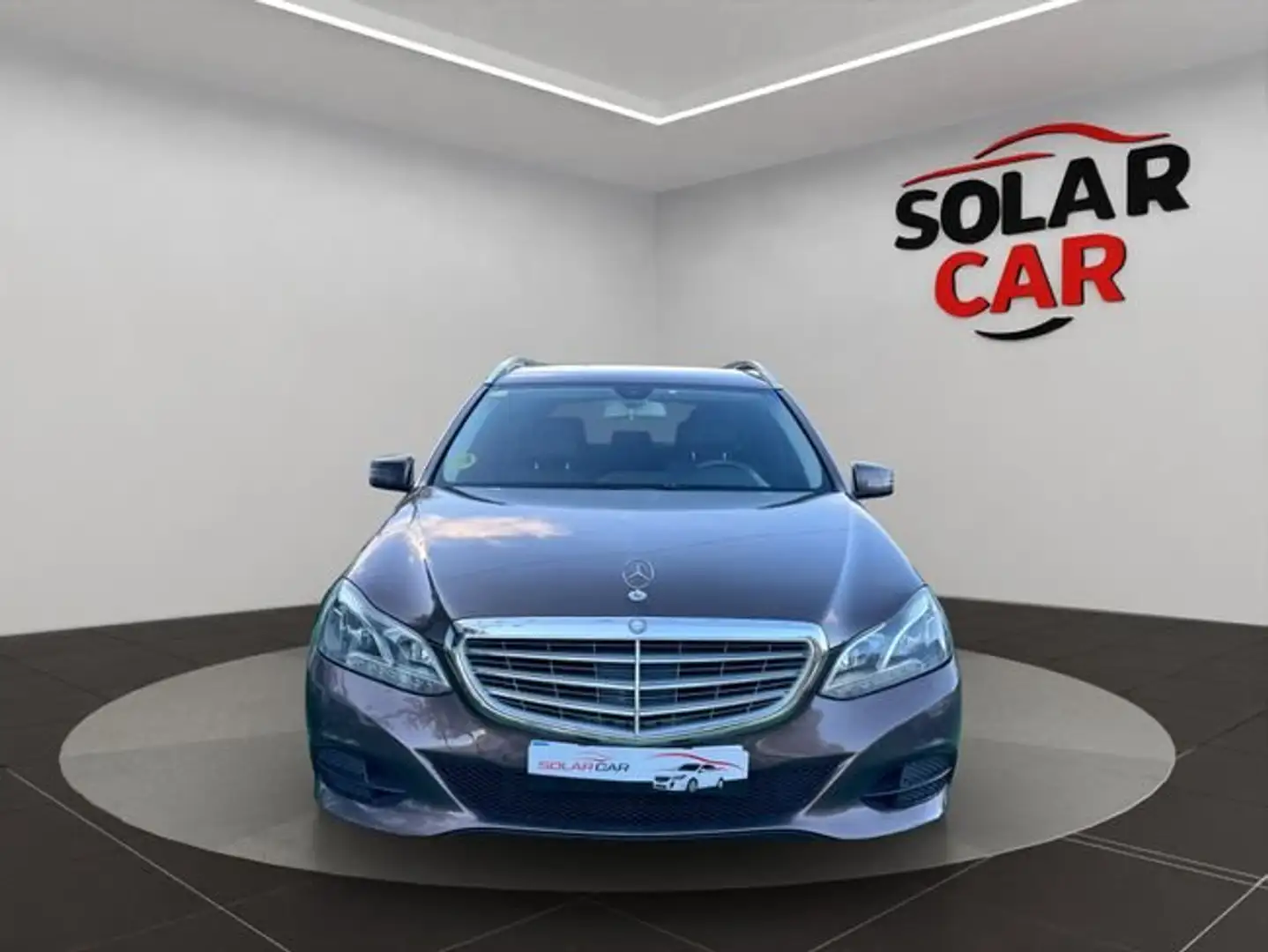 Mercedes-Benz E 200 200CDI Bruin - 2