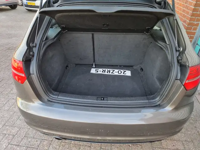 Audi A3 view 7