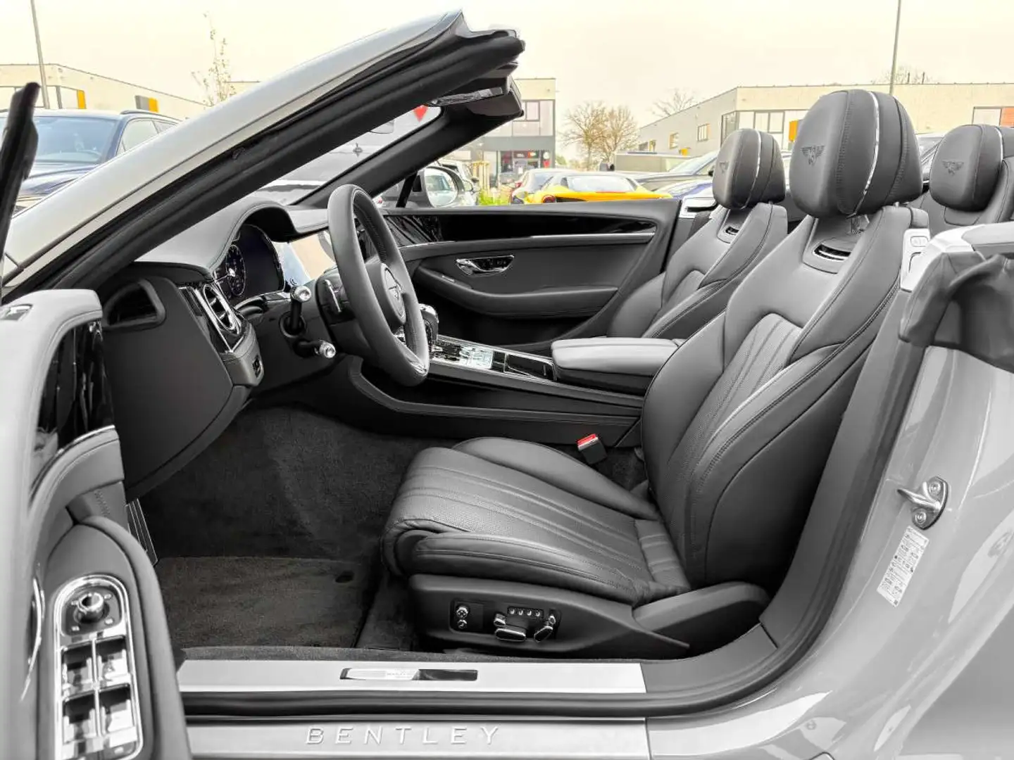 Bentley Continental GTC GTC V8 4.0 / TOURING / MULLINER /21 Gris - 2