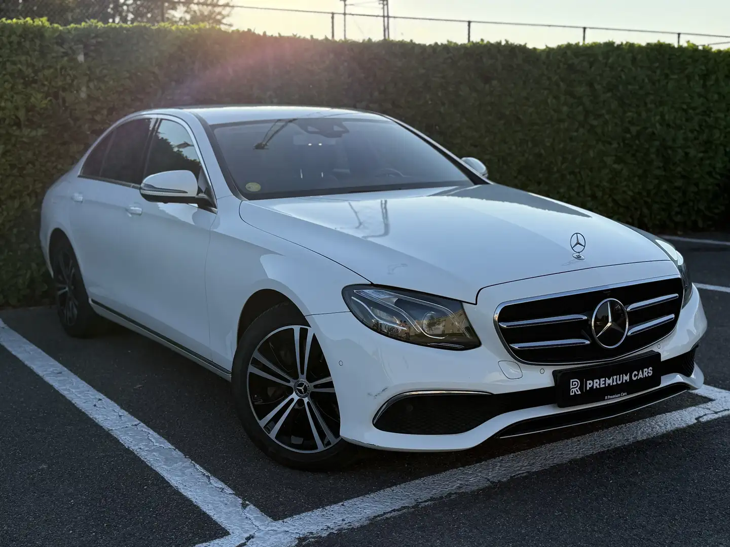Mercedes-Benz E 400 d 4Matic 9G-TRONIC Avantgarde Wit - 1
