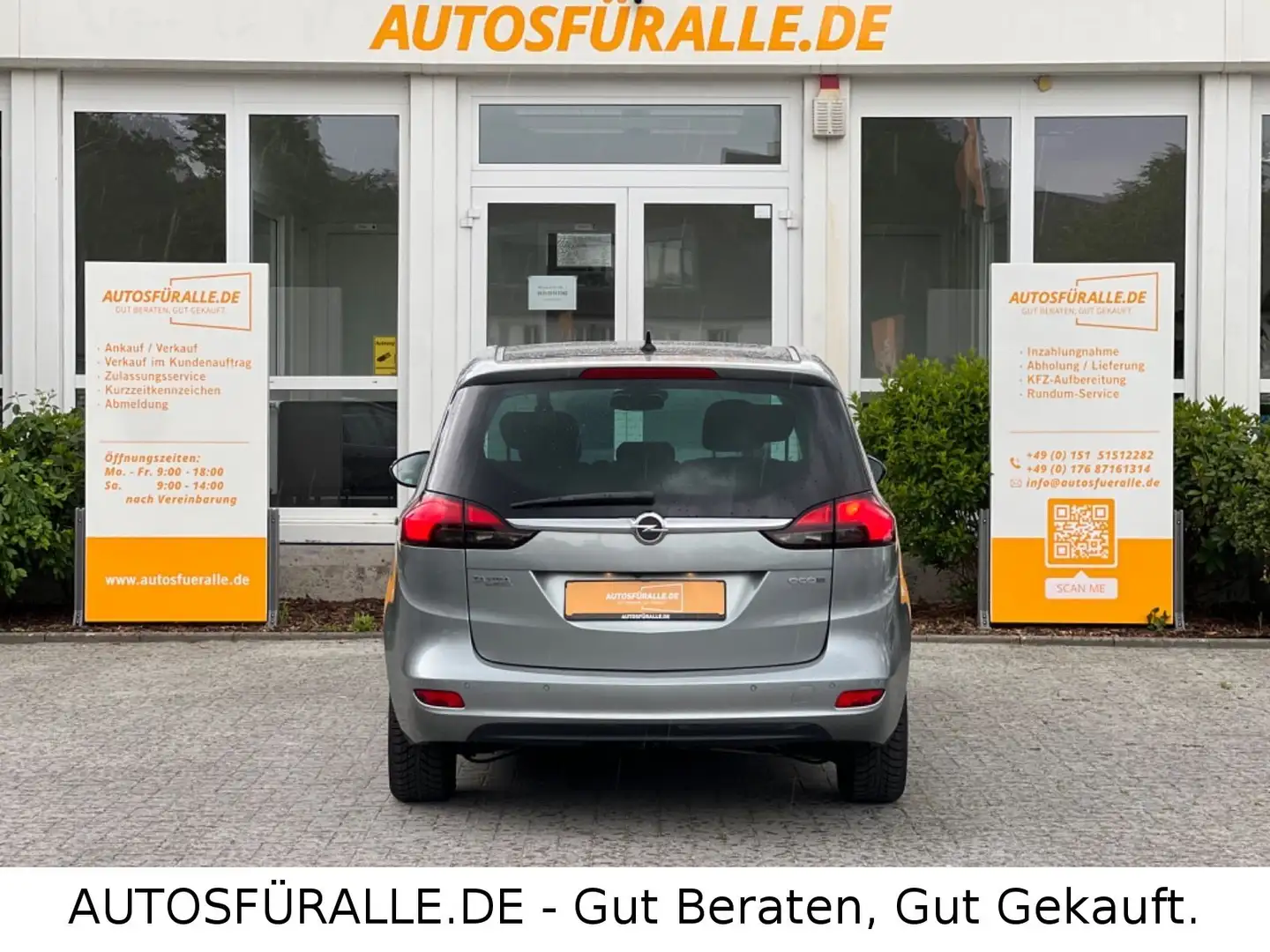 Opel Zafira Tourer Zafira*C Tourer*Innovation*Kamera*7Sit*Pano*AHK* Silber - 2