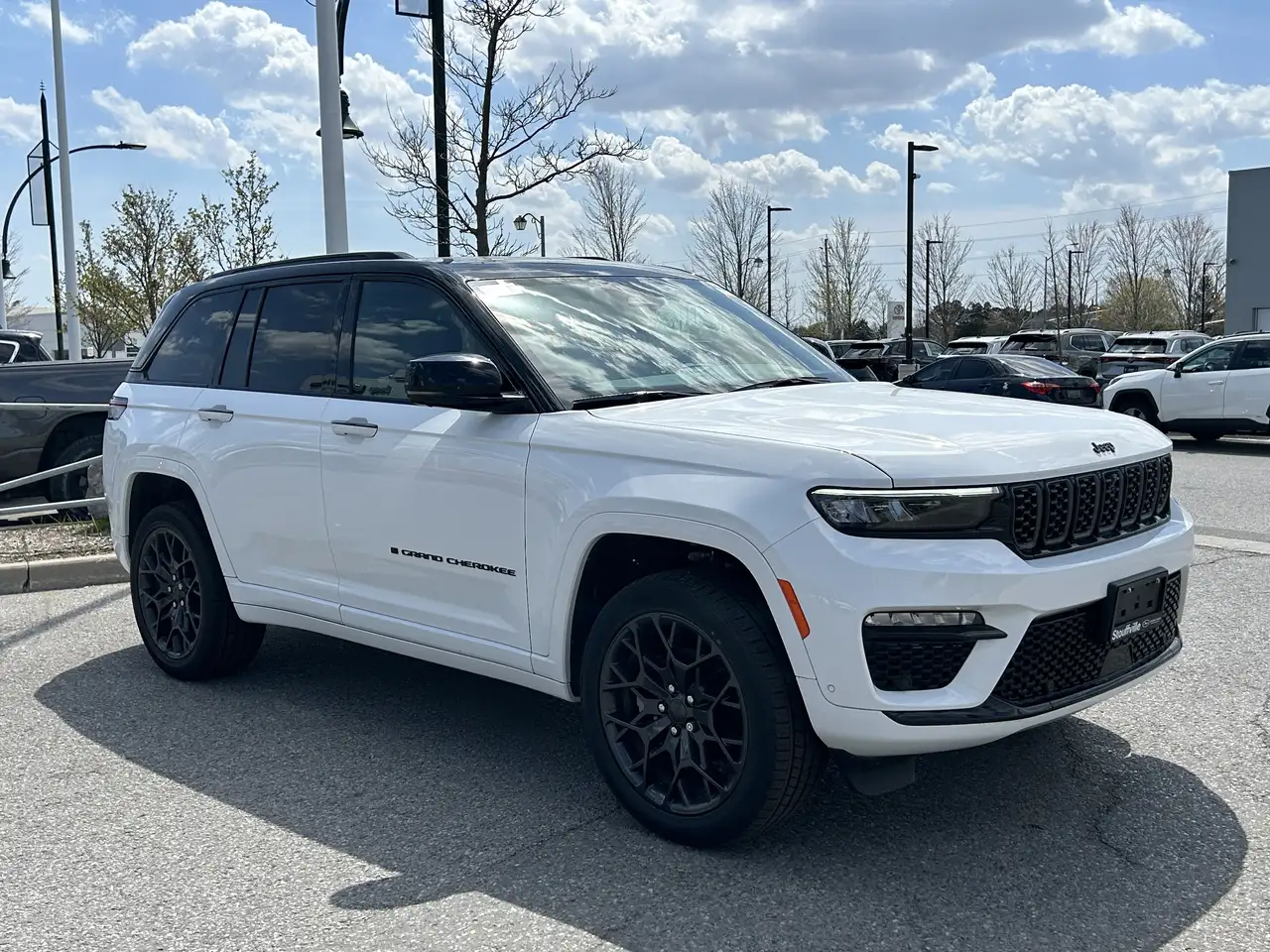Jeep Grand Cherokee снимка Jeep Grand Cherokee