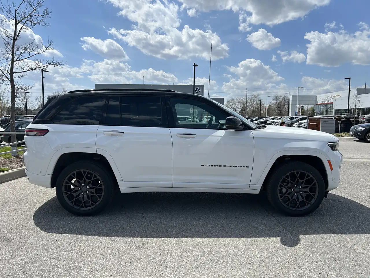 Jeep Grand Cherokee снимка Jeep Grand Cherokee