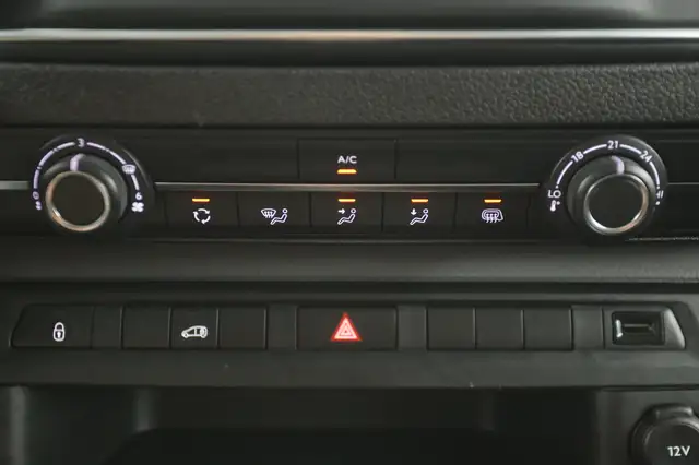 Peugeot Expert view 13