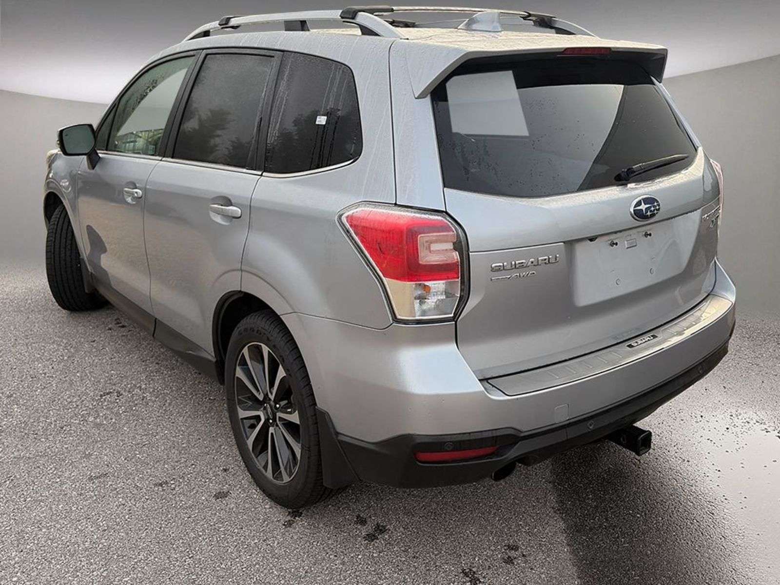 2018 Subaru Forester Limited: AWD/SUNROOF/POWER LIFTGATE/BACK UP CAMERA — снимка 1