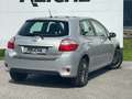 Toyota Auris 1,33 Dual-VVT-i High  - Klimaaut. - Parkpilot, Alu Silber - thumbnail 3