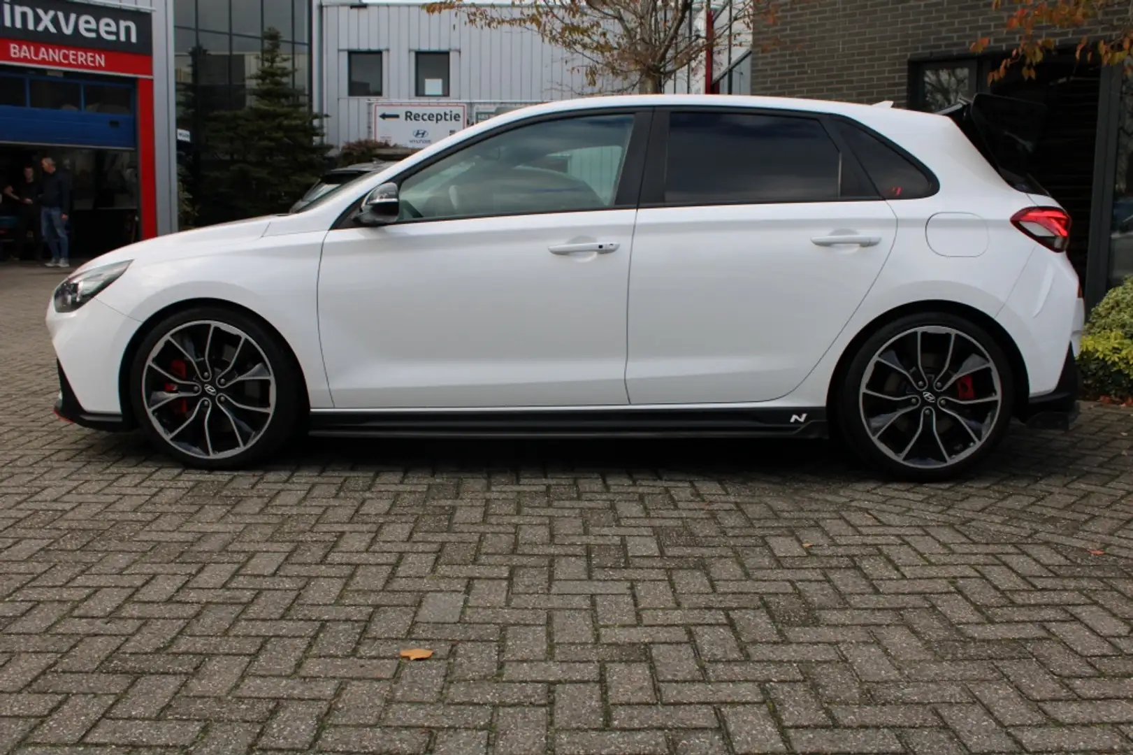 Hyundai i30 2.0 T-GDI N2 Performance 275PK "Custom" "RIJKLAARP Wit - 2