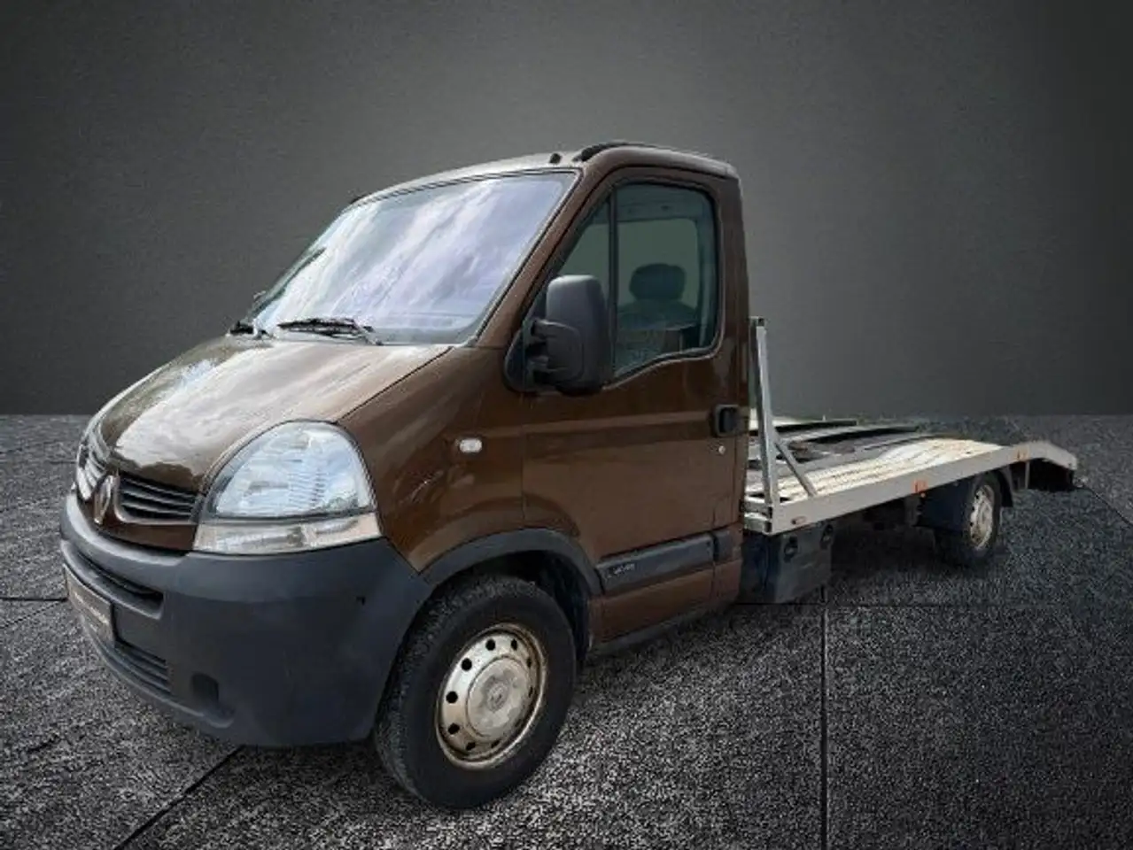 Renault Master 2.5 Abschlepper, 1,5t Nutzlast, Klasse B — photo 1 of 37