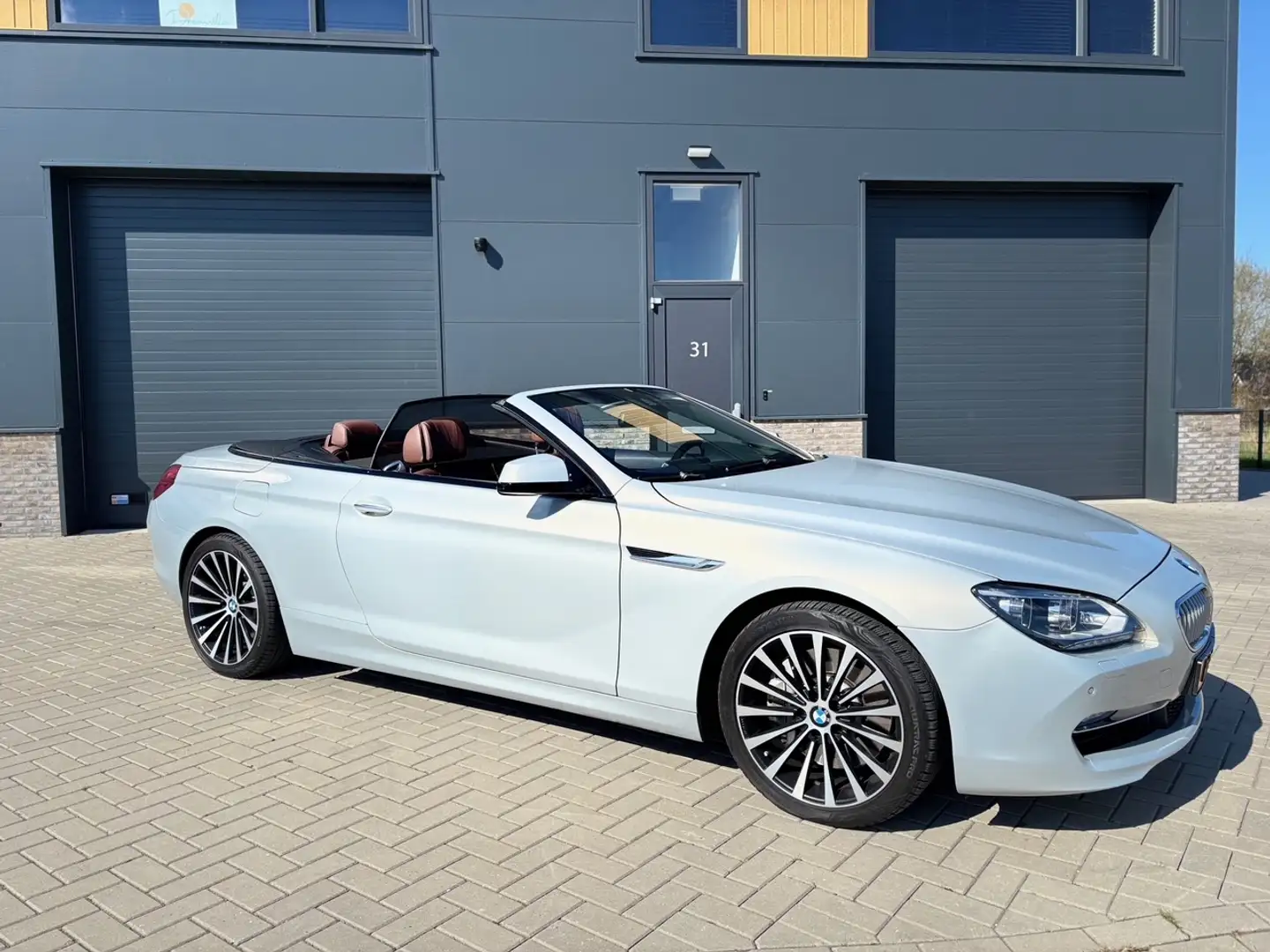 BMW 650 6-serie Cabrio 650xi High Executive Harman kardon Gri - 2