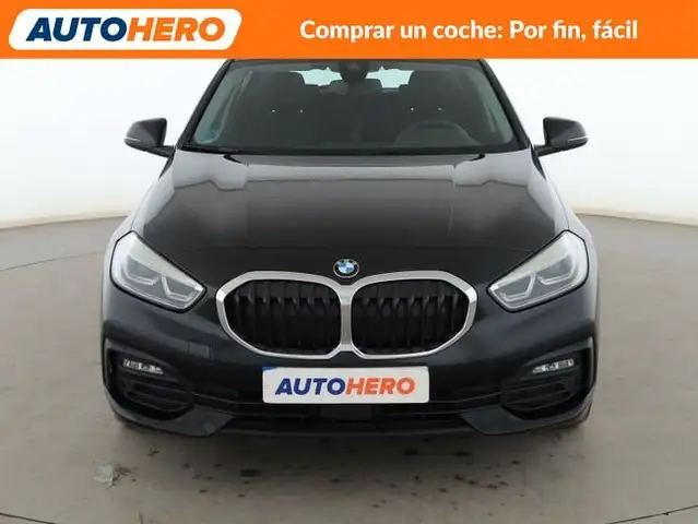 BMW 1 Series view 9