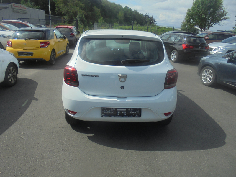 Dacia Sandero Essential,Klima — photo 4