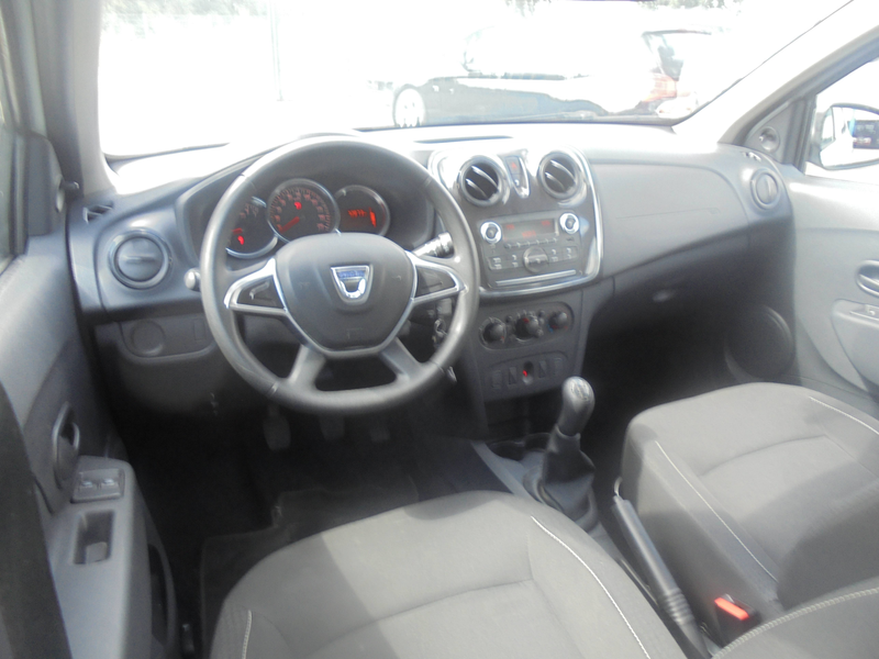 Dacia Sandero Essential,Klima — photo 13