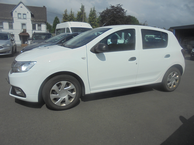 Dacia Sandero Essential,Klima — photo 6
