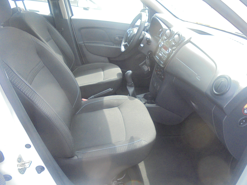 Dacia Sandero Essential,Klima — photo 15