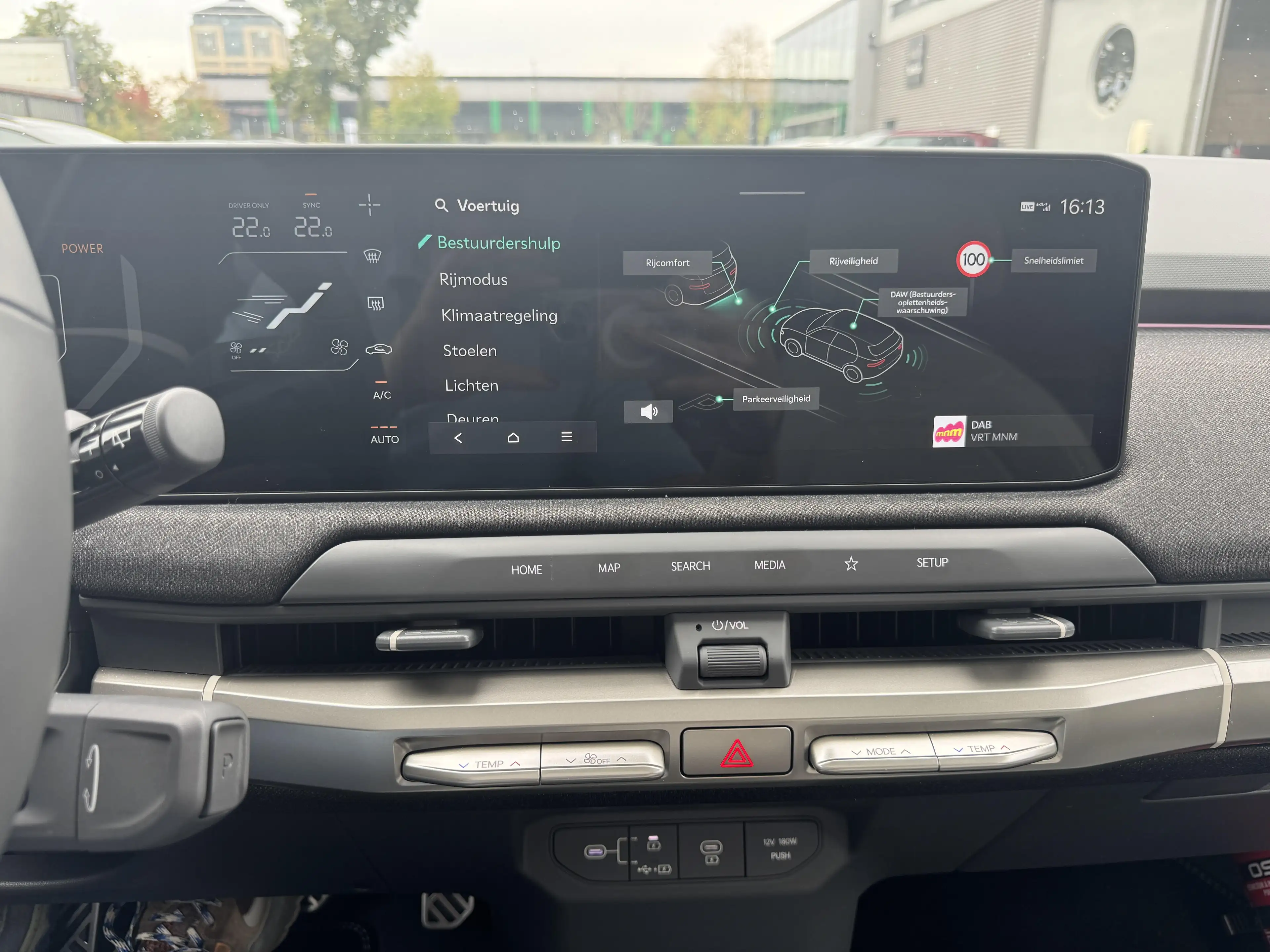 Kia EV3 81,4 kWh GT Line Full Option! — photo 14