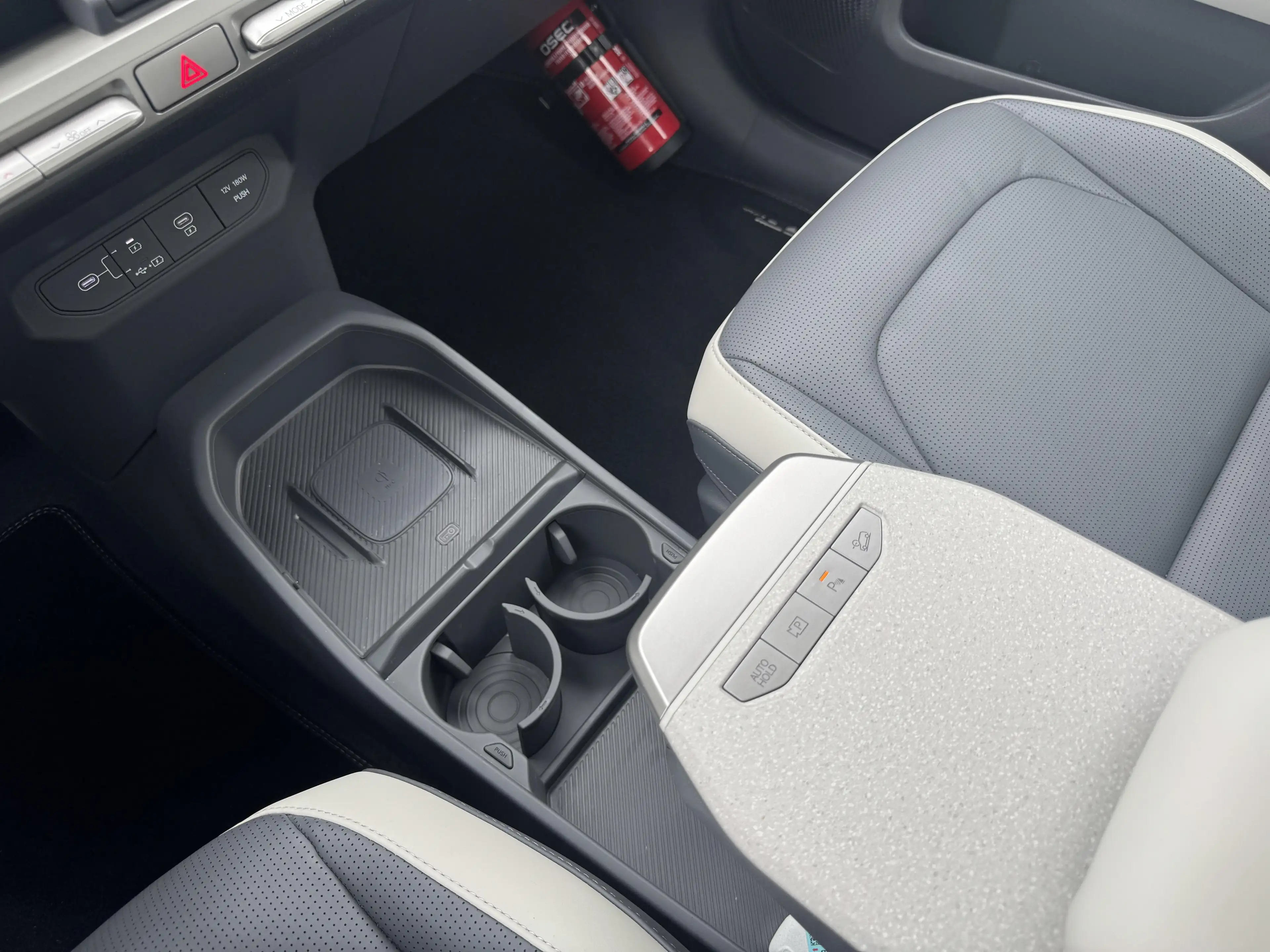 Kia EV3 81,4 kWh GT Line Full Option! — photo 17