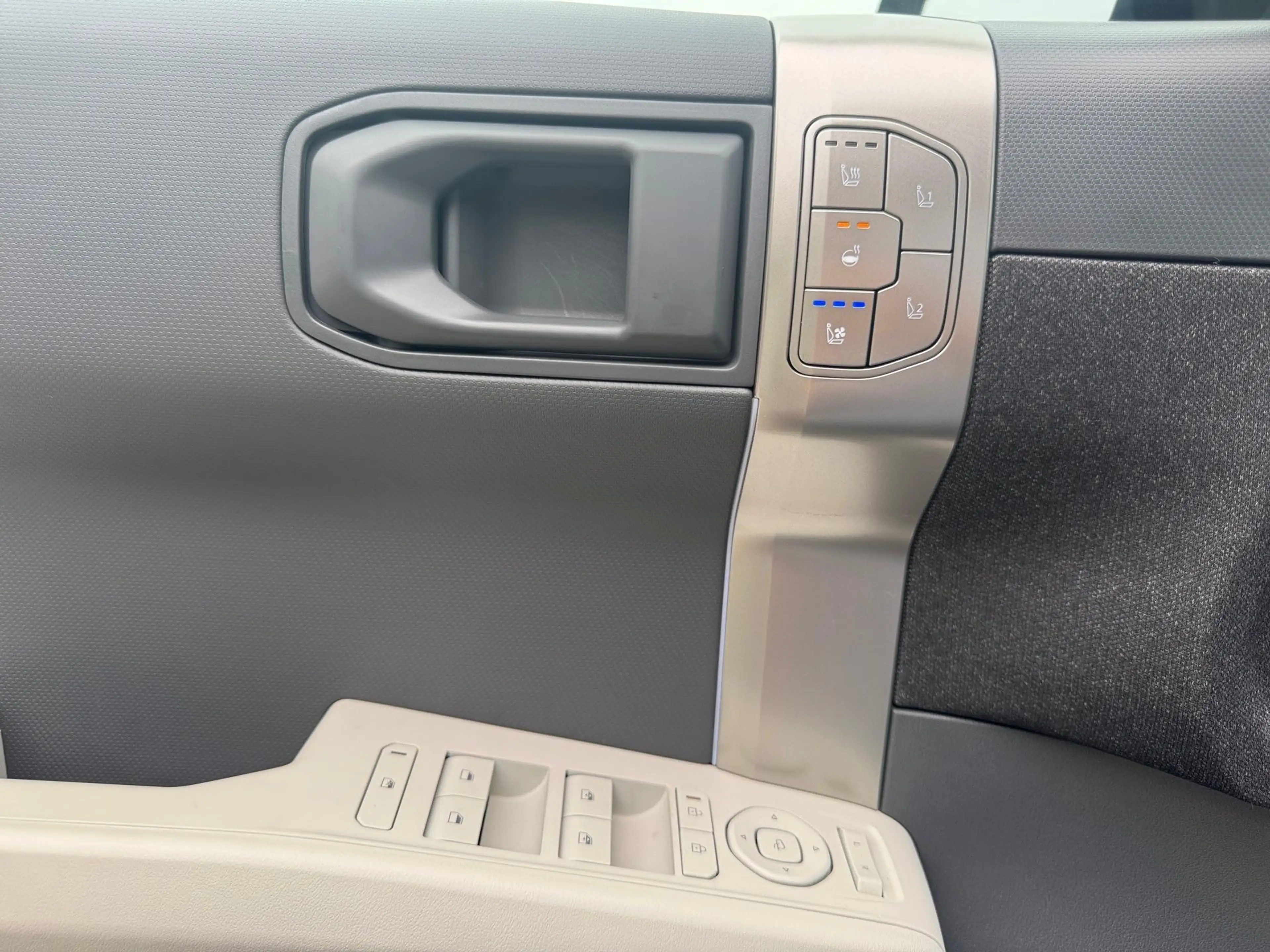Kia EV3 81,4 kWh GT Line Full Option! — photo 18