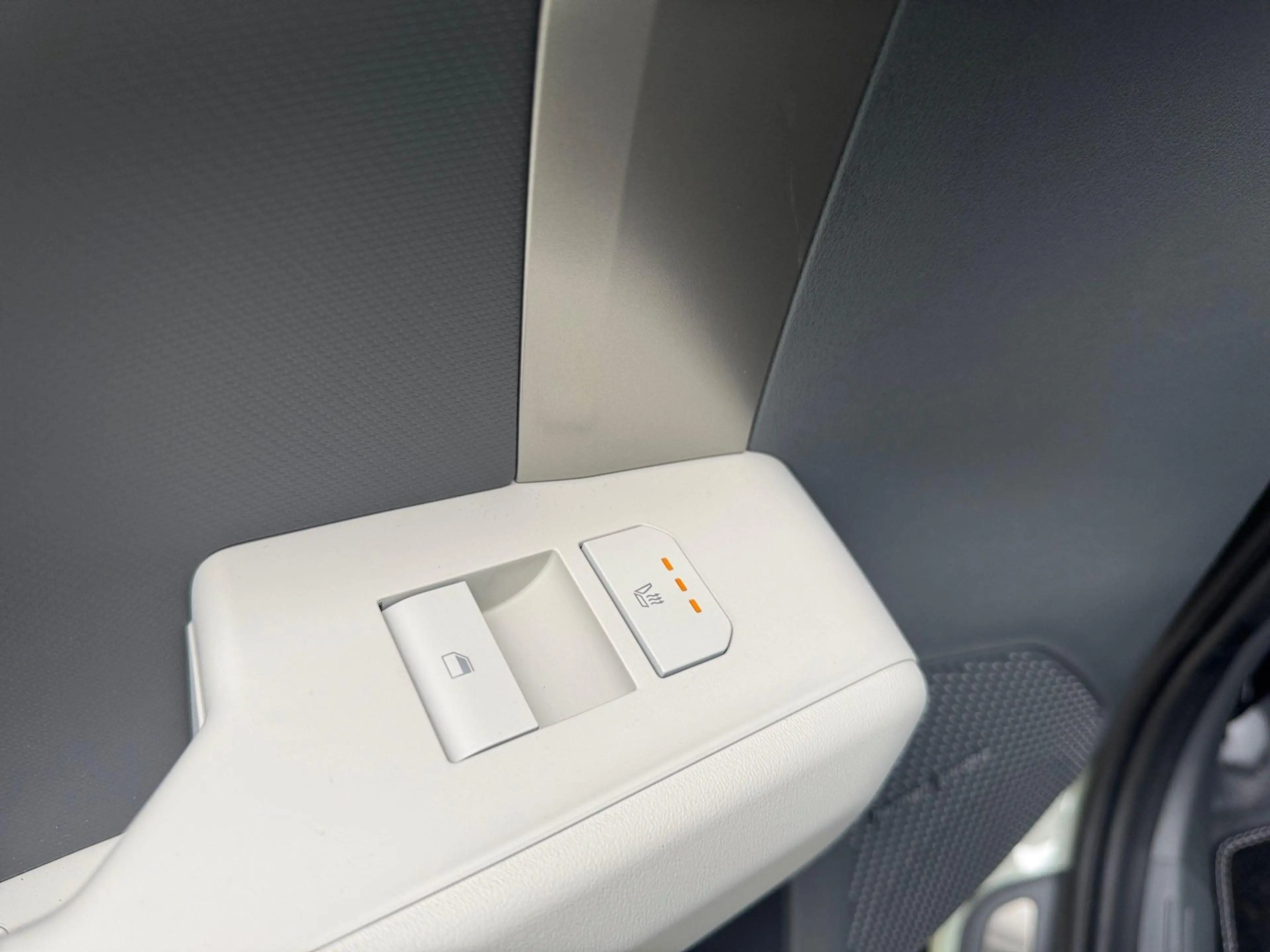 Kia EV3 81,4 kWh GT Line Full Option! — photo 21