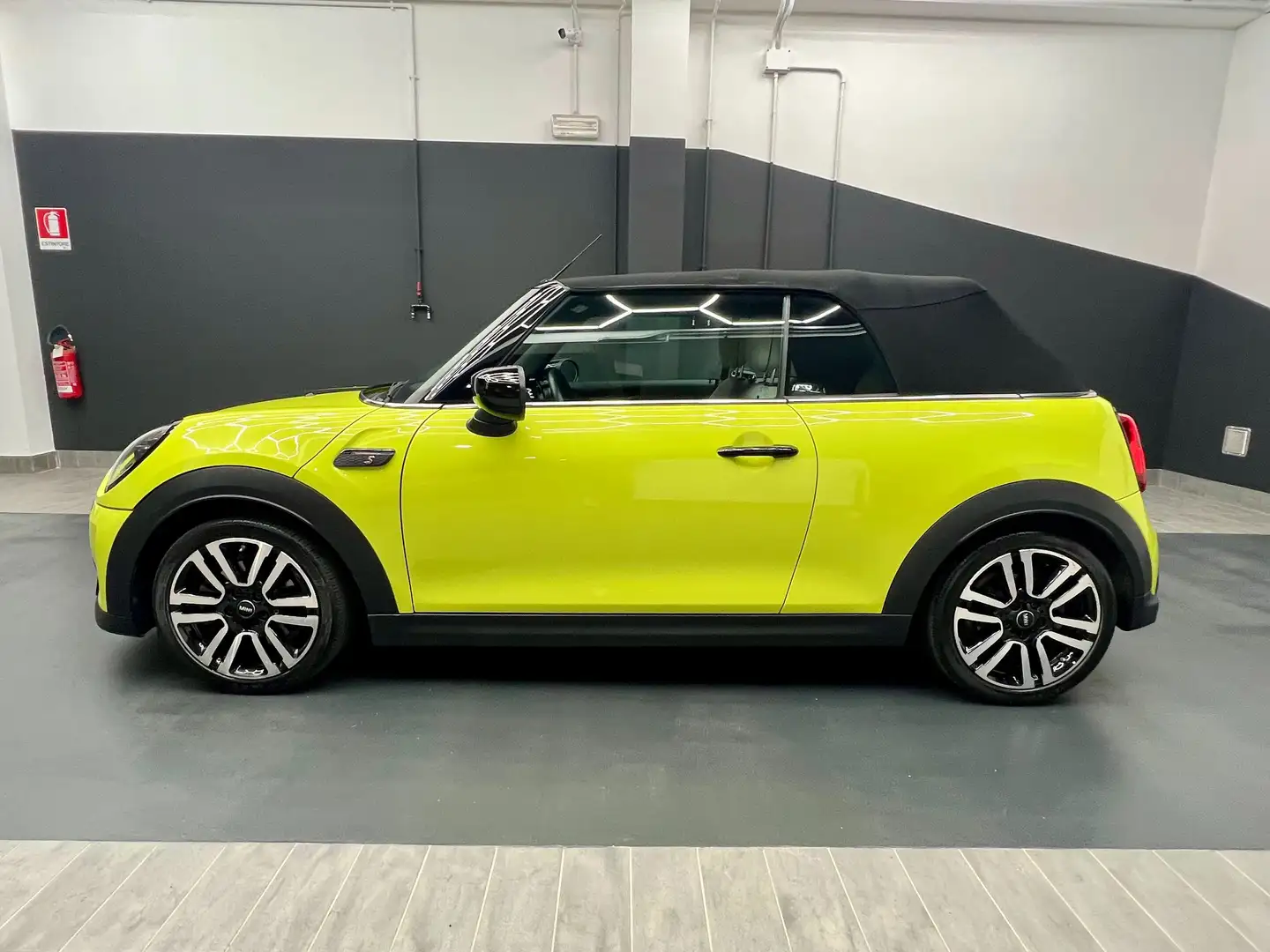 MINI Cooper S Cabrio Mini Cabrio 2.0 Cooper S Yours Verde - 2