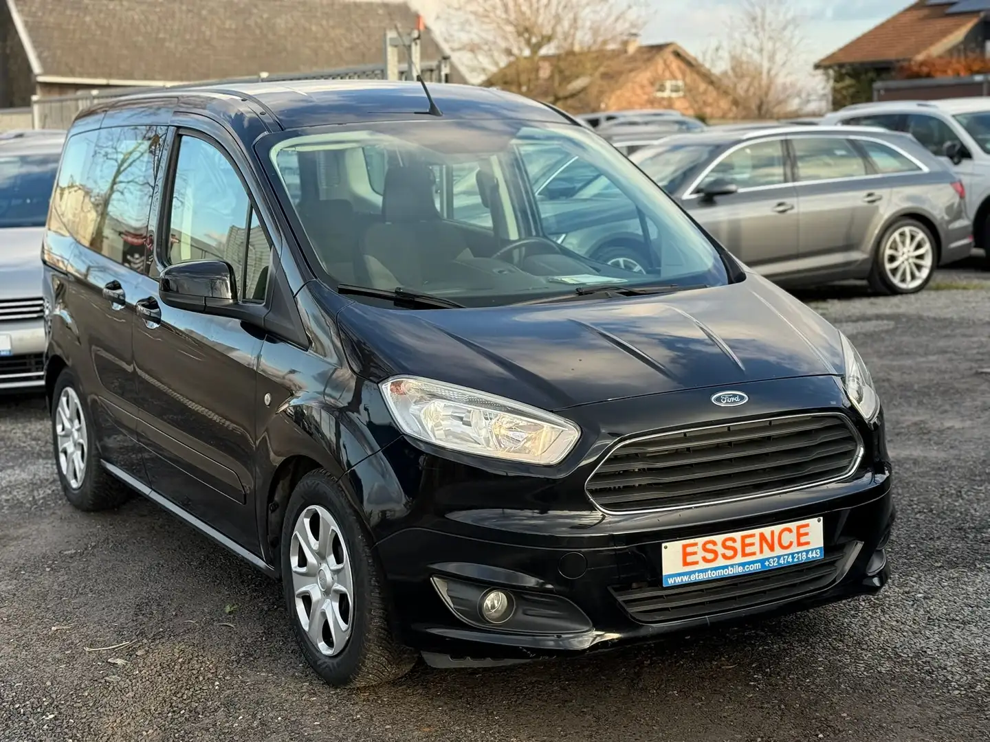 Ford Tourneo Connect 1.0 *CARNET*GARANTIE* Zwart - 2