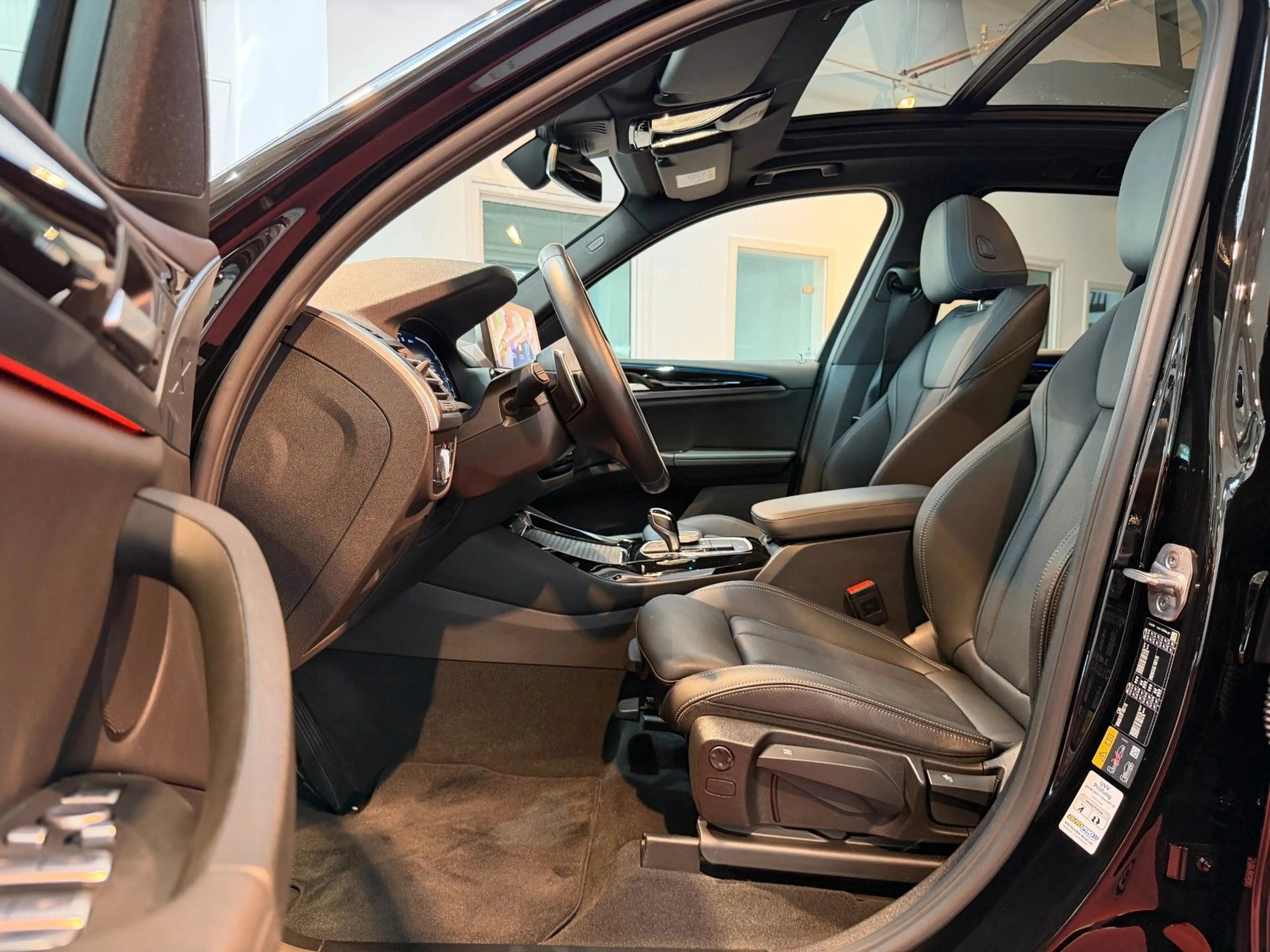 BMW X3 xDrive30e M Sport *LED*Virtual*Navi*Kamera* — photo 13