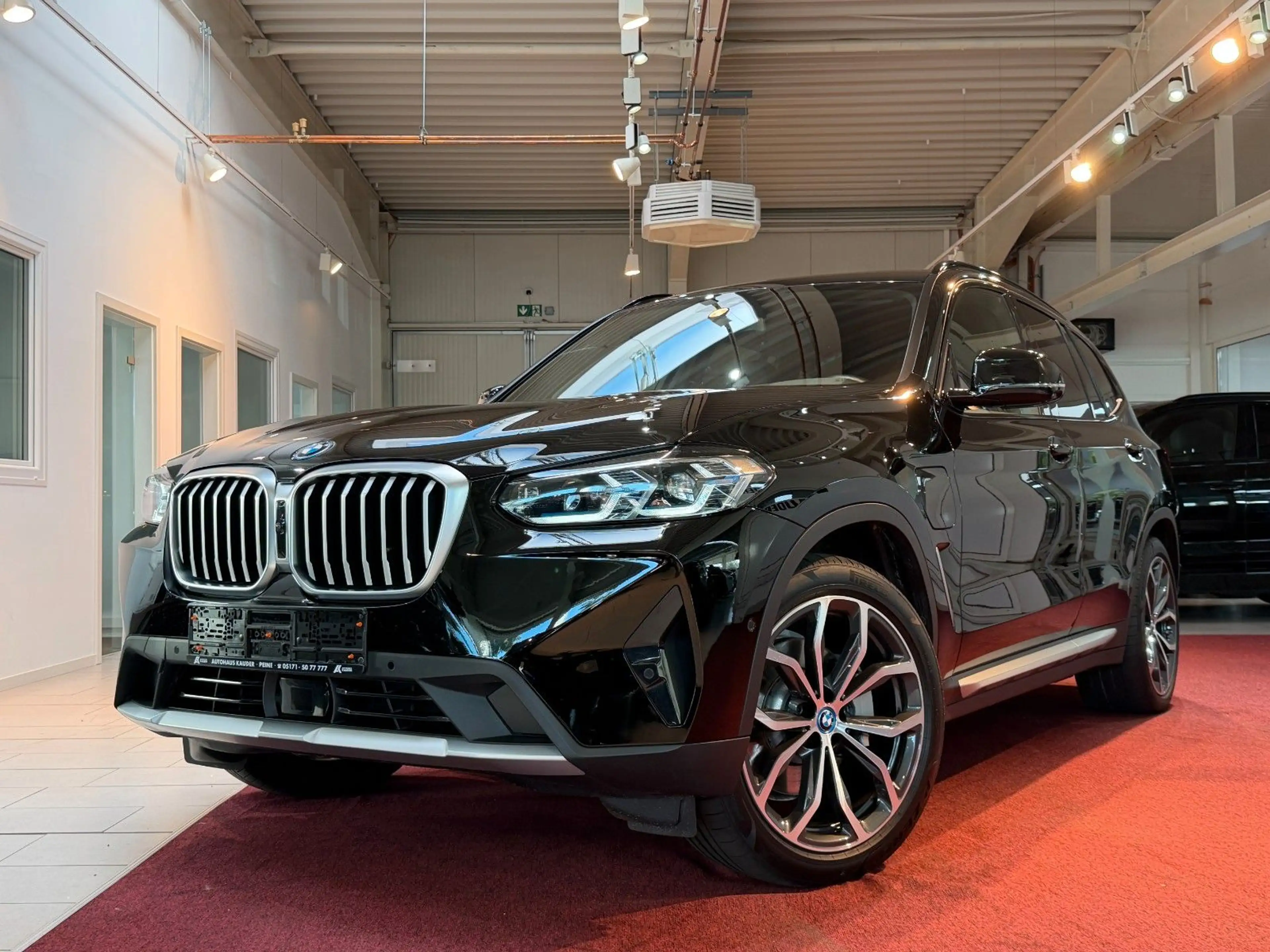 BMW X3 xDrive30e M Sport *LED*Virtual*Navi*Kamera* — photo 3