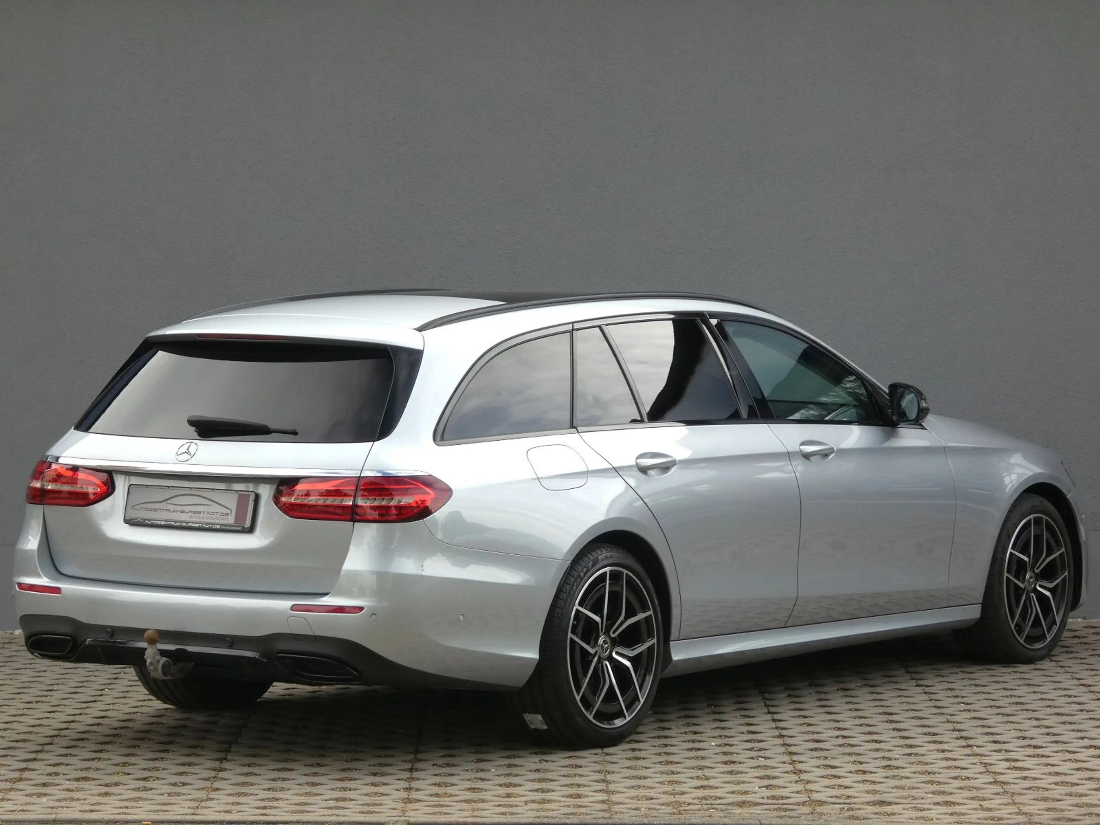 Mercedes-Benz E 450 T 4Matic 9G-Tronic AMG Line/Night/Exc/19" — photo 6