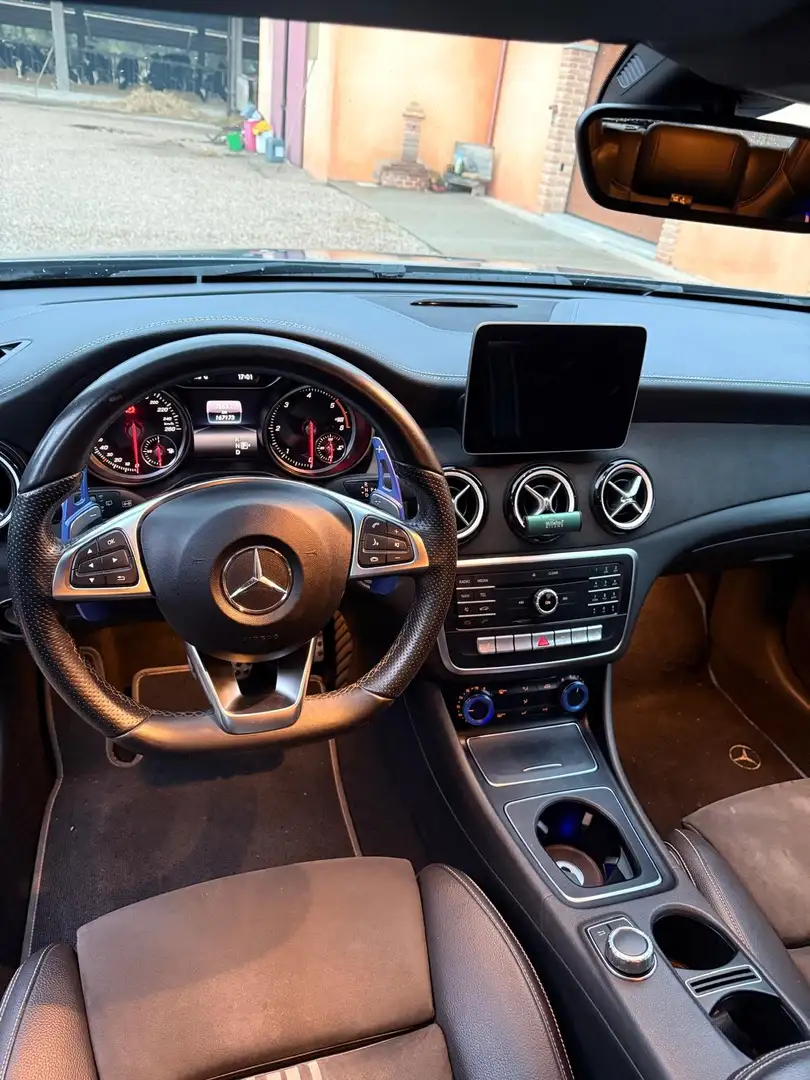 Mercedes-Benz A 200 A 200 d AMG Harman LED Night Kamera Grigio - 2