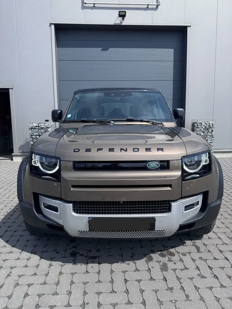 Land Rover Defender Defender 110 D240 First Edition Brąz - 2