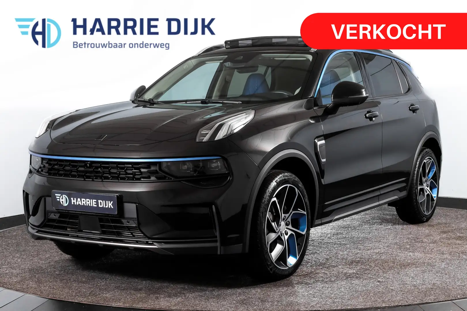Lynk & Co 01 1.5 PHEV 261PK MY22 | 360 Camera | Afn. Trekhaak | Zwart - 1