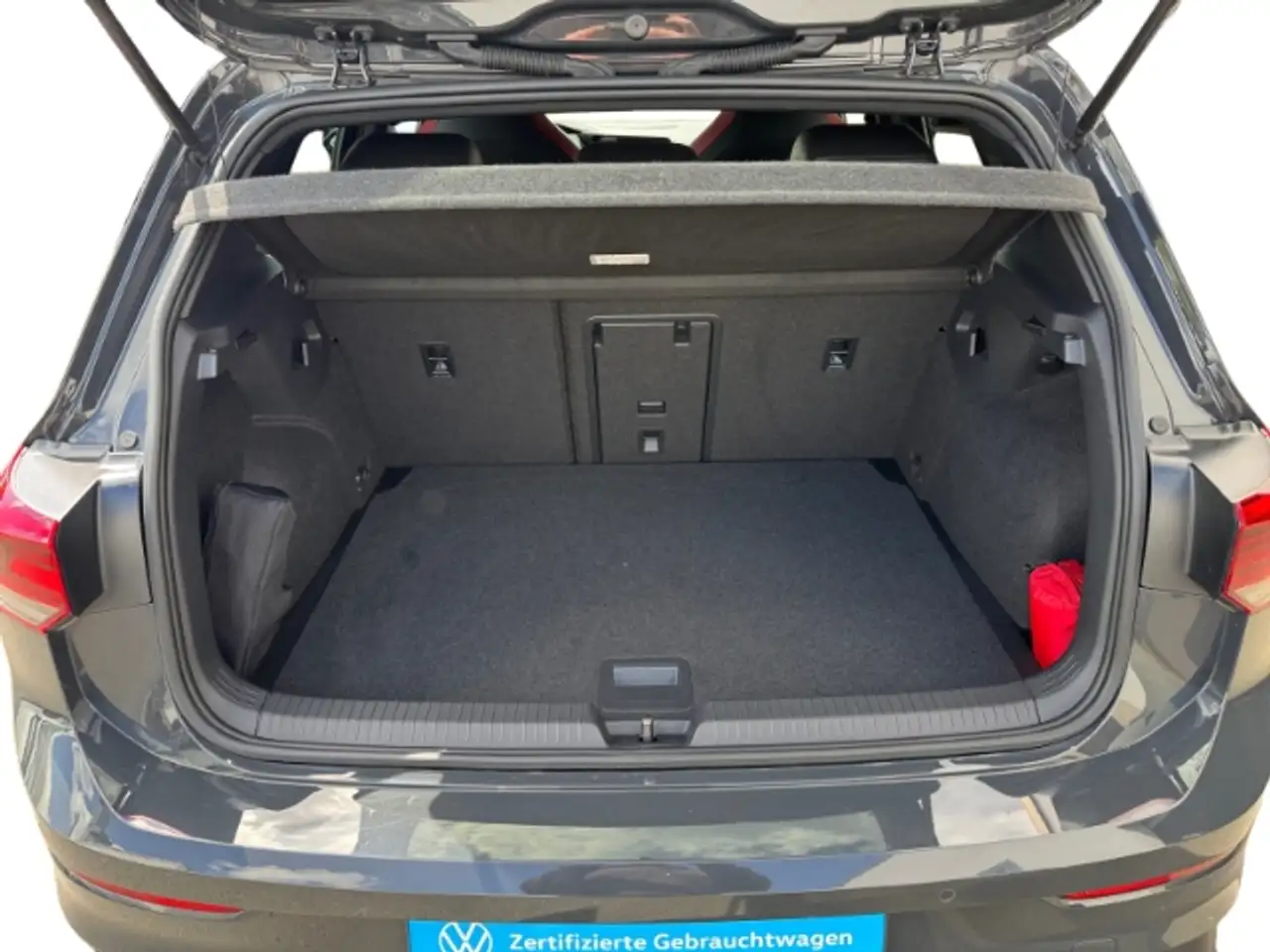 Volkswagen Golf VIII 2.0 TSI Clubsport DSG LED+ NAVI LM19'' APP-CO 20