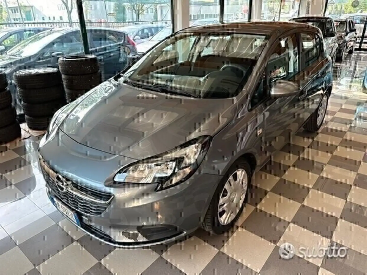 Opel Corsa Opel Corsa 1.3 CDTI 5 porte Innovation Gris - 1
