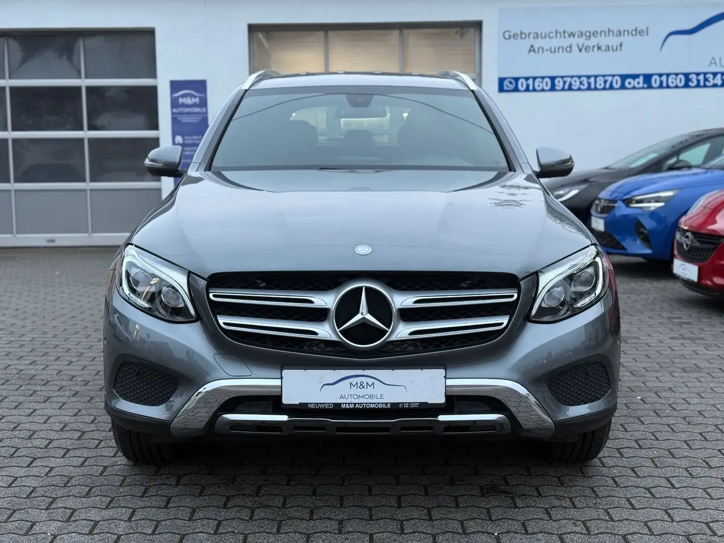 Mercedes-Benz GLC 250 d 4Matic AMG-Int. |1-Hand|Kamera |LED-ILS Grau - 1
