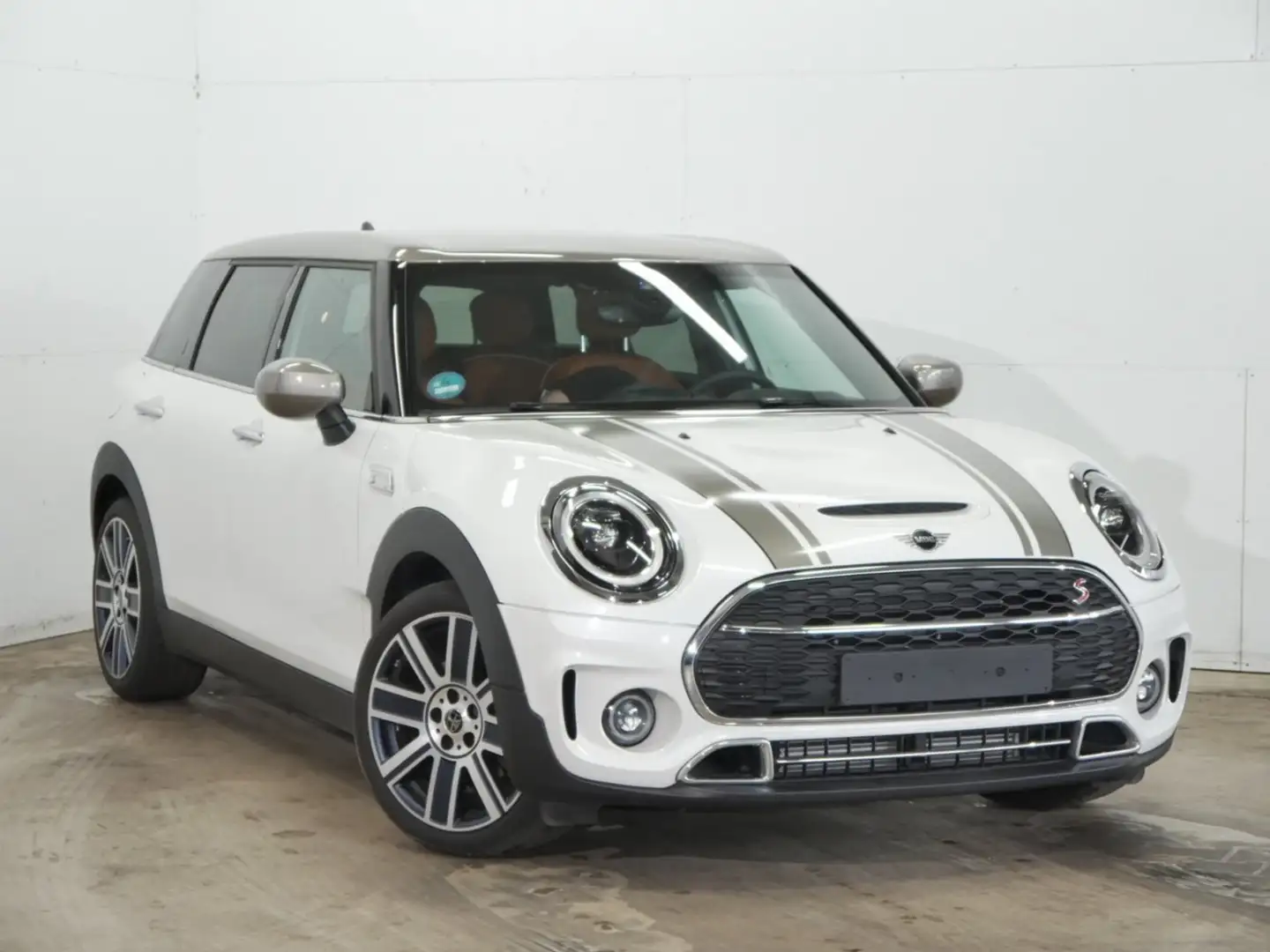 MINI Cooper S Clubman AUT SpurAss HUD Navi RFK SpoSi Bílá - 2