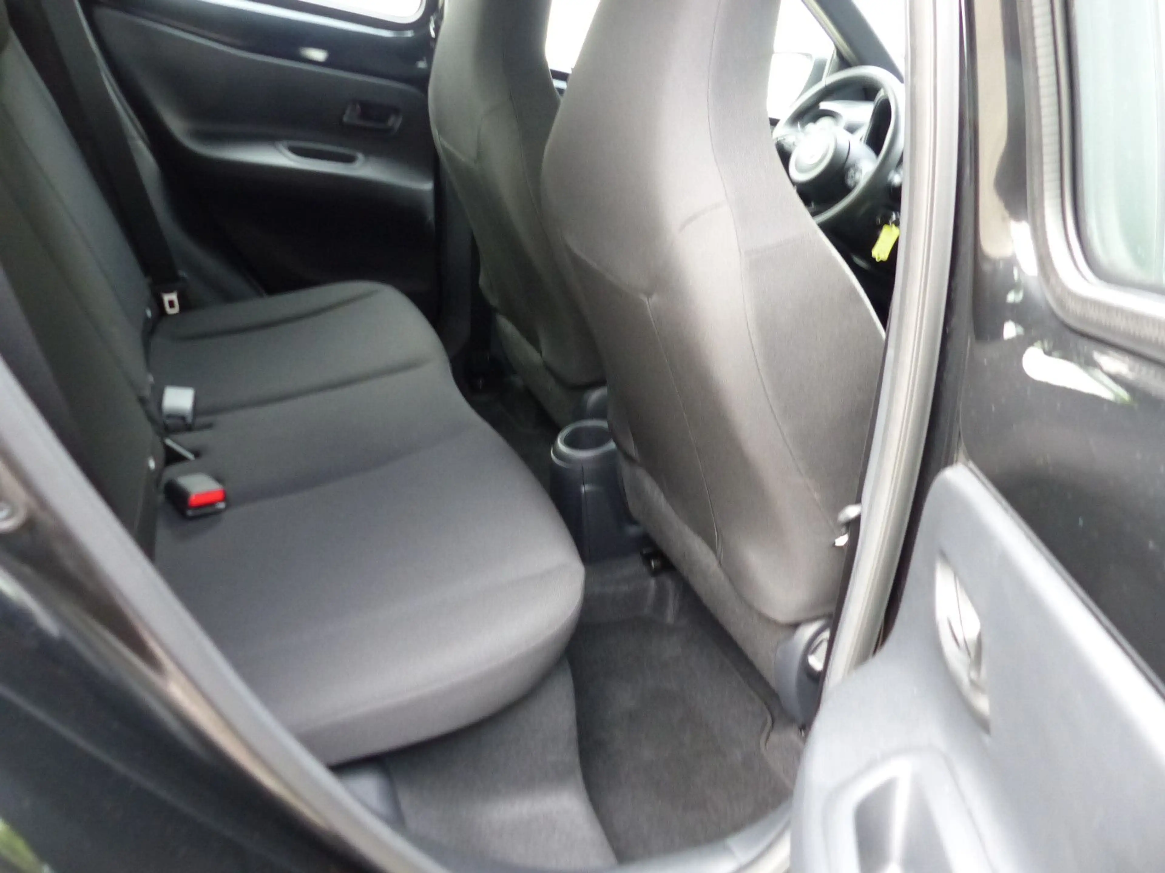 Toyota Aygo X Automatik Business Kamera CarPlay Sitzhzg — photo 5