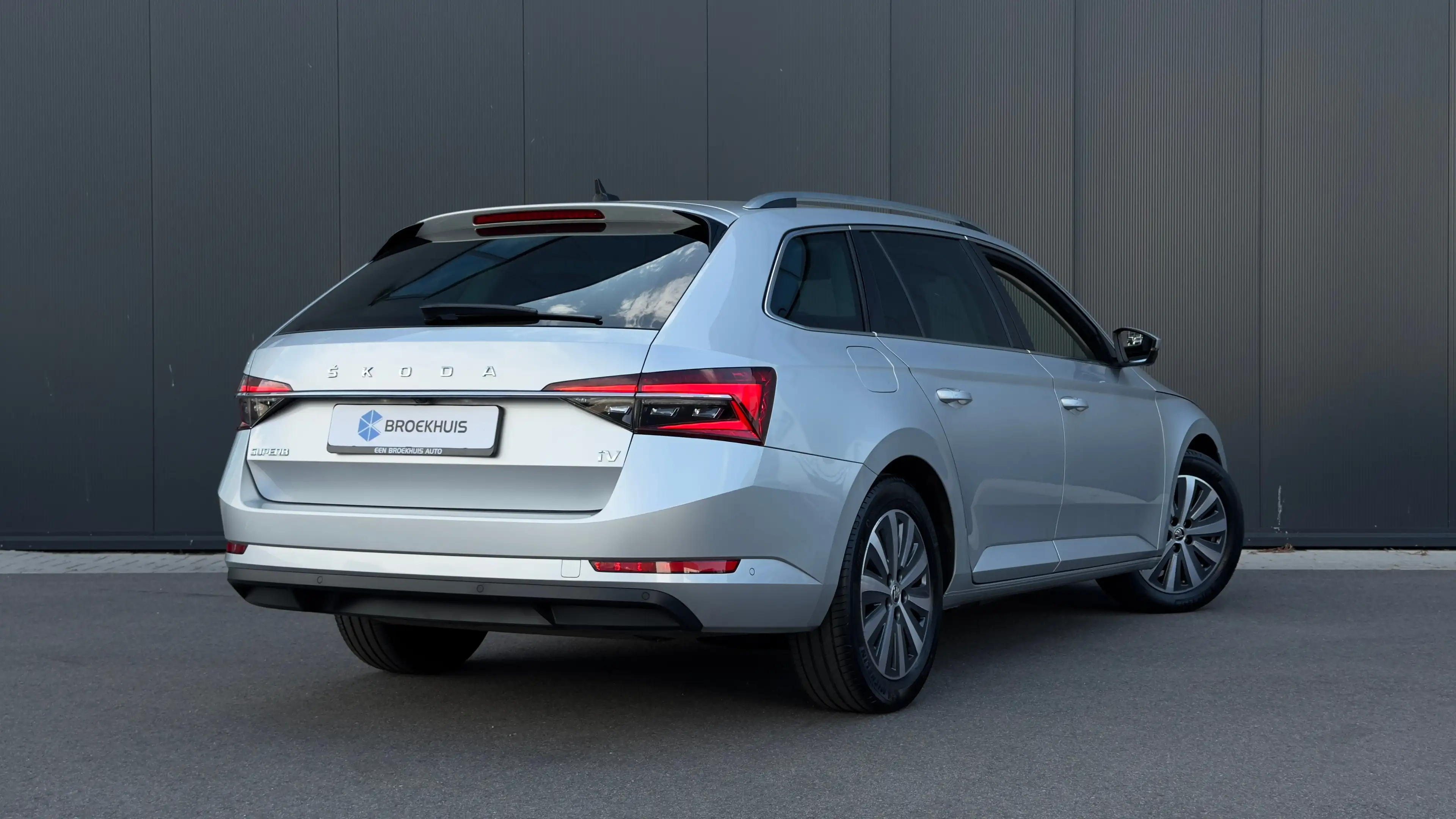 Skoda Superb Combi 1.4 TSI 218pk iV Business Edition Plus | Cam — photo 9