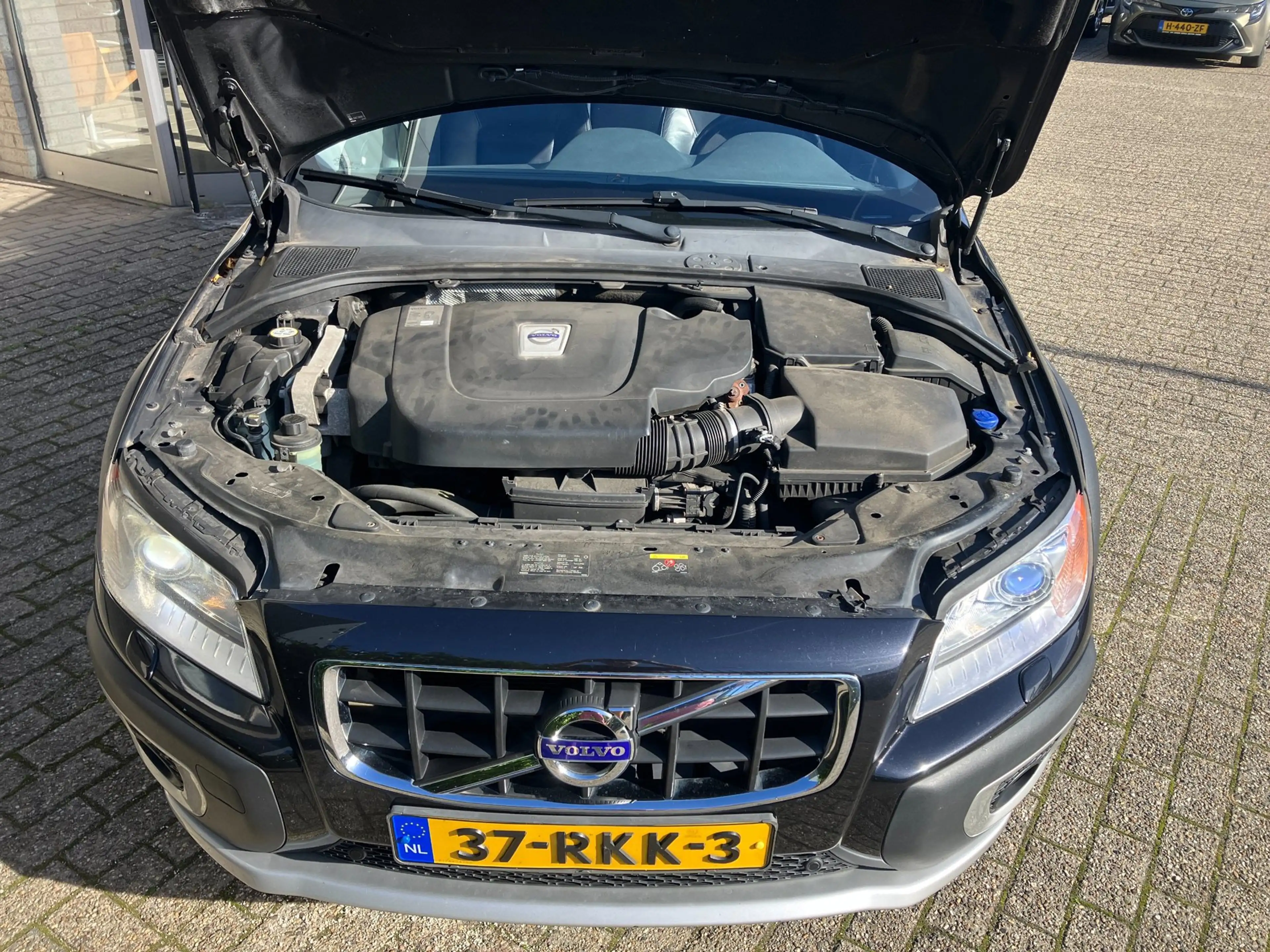Volvo XC70 2.0 D3 FWD Limited Edition / EURO-5 / 5-CILINDER / — photo 10